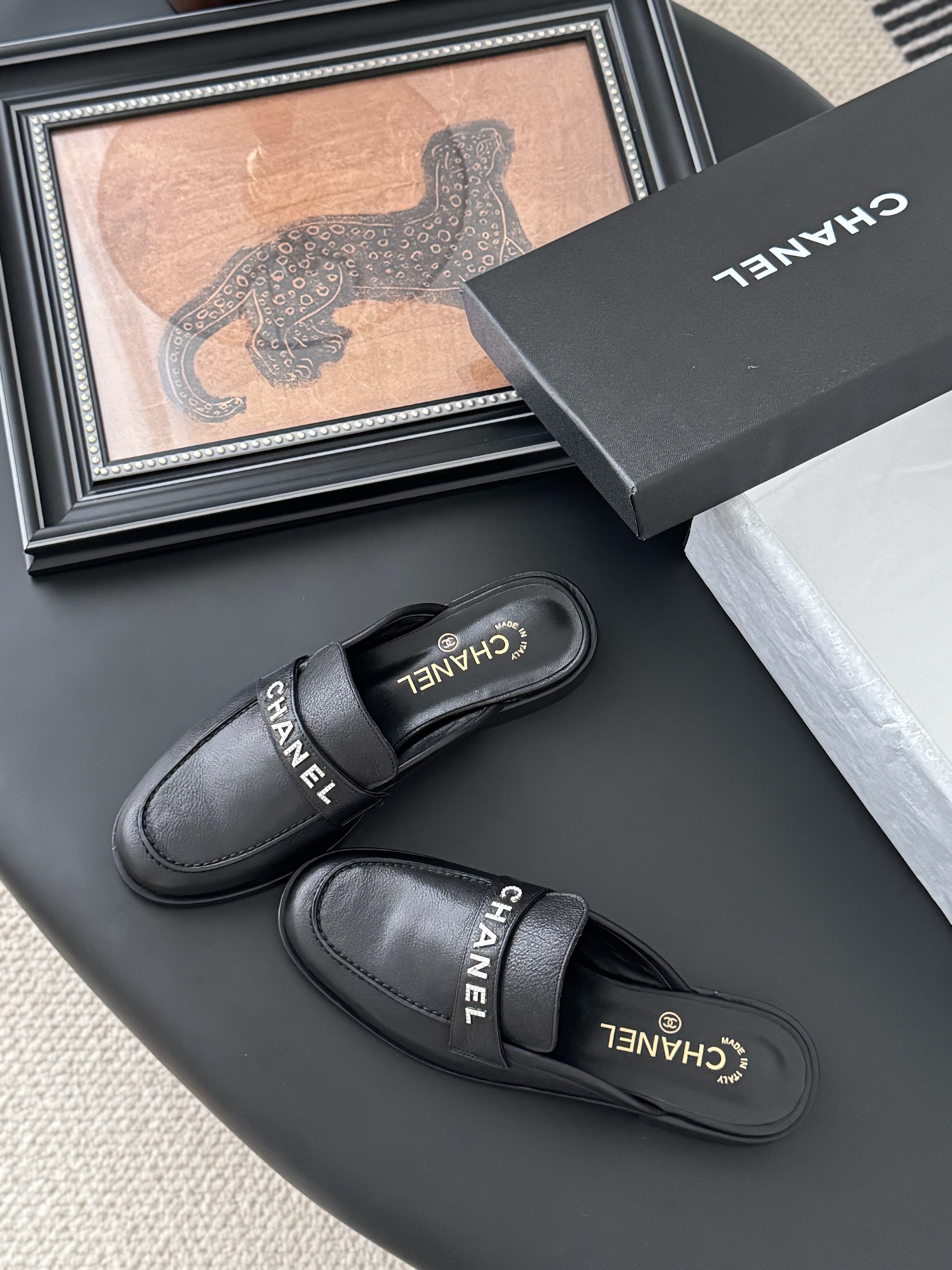 Chanel 25C New Loafers Black Leather Slip-ons Comfortable Retro Style 7 i1746272783205 3406 0 5