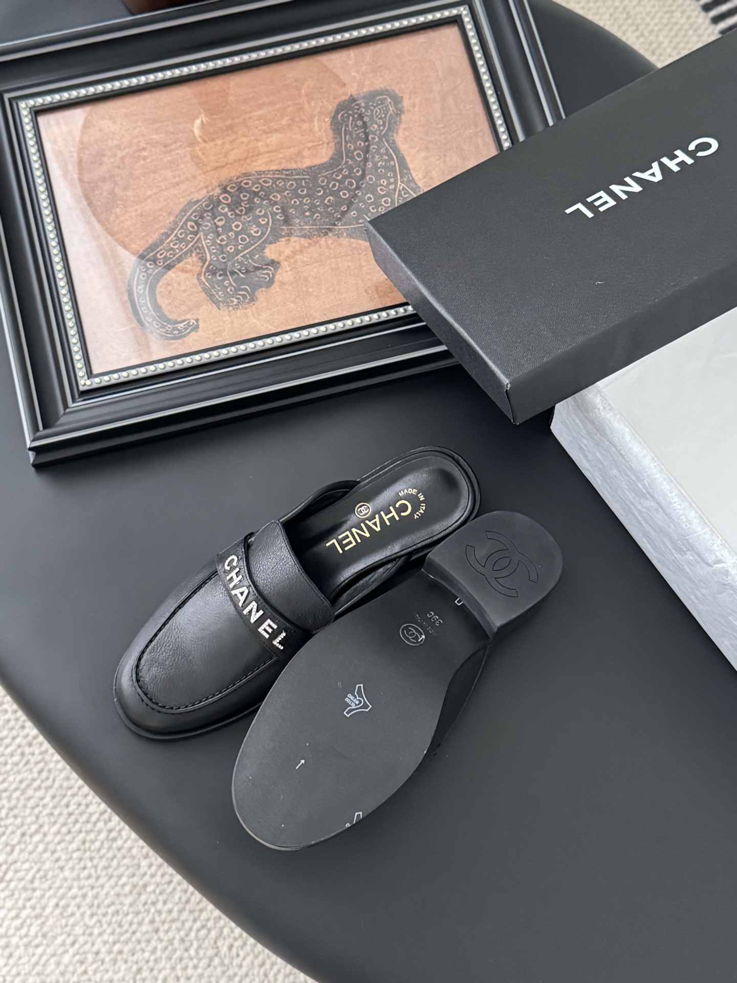 Chanel 25C New Loafers Black Leather Slip-ons Comfortable Retro Style 6 i1746272783259 786 0 4