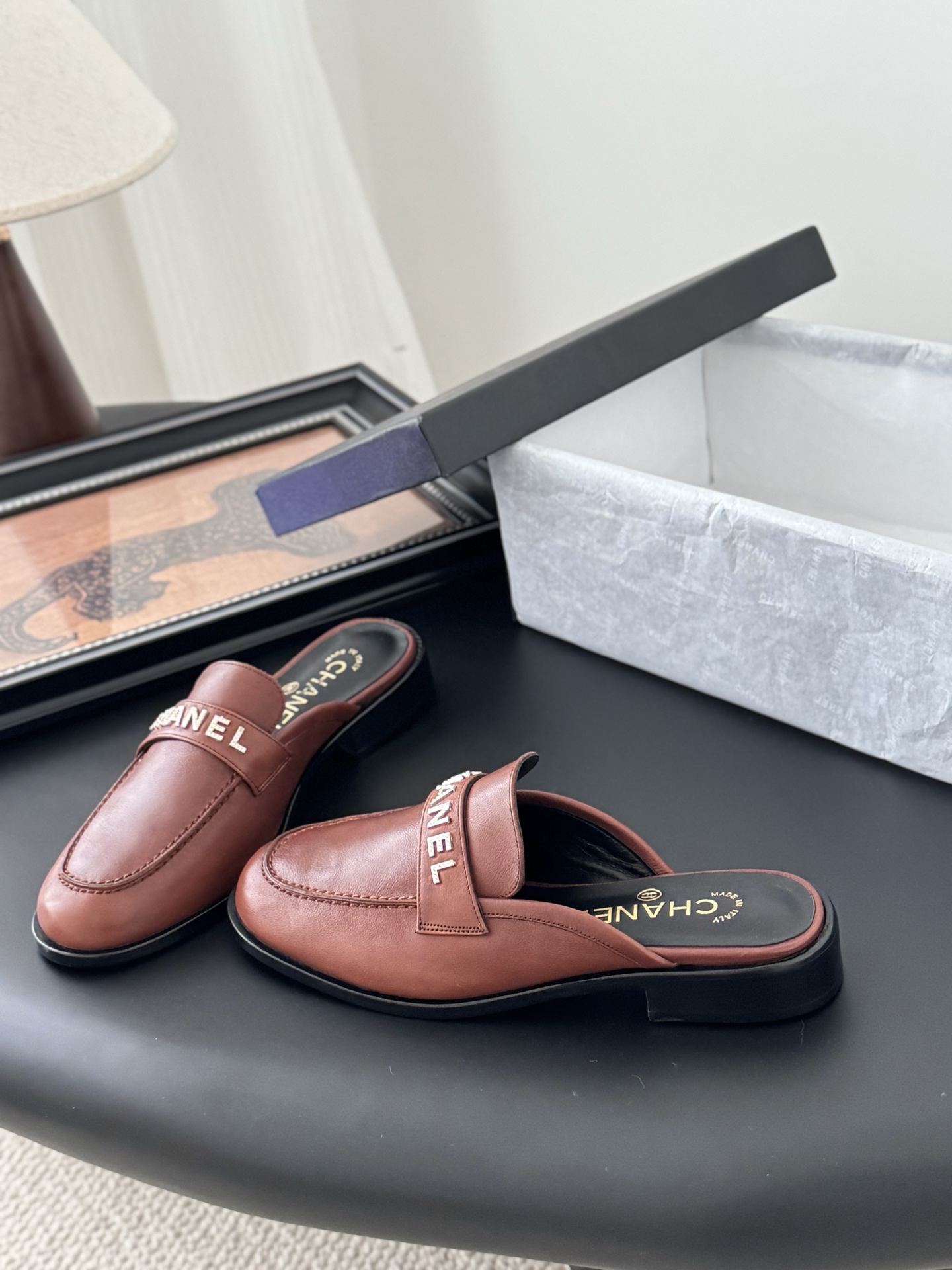 Chanel 25C Women's Leather Loafers Mules Retro Chic - Comfortable & Stylish 4 i1746272804868 3005 0 1
