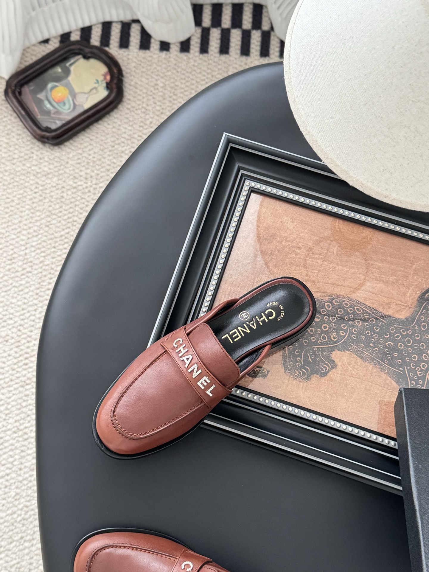 Chanel 25C Women's Leather Loafers Mules Retro Chic - Comfortable & Stylish 9 i1746272805855 4940 0 7