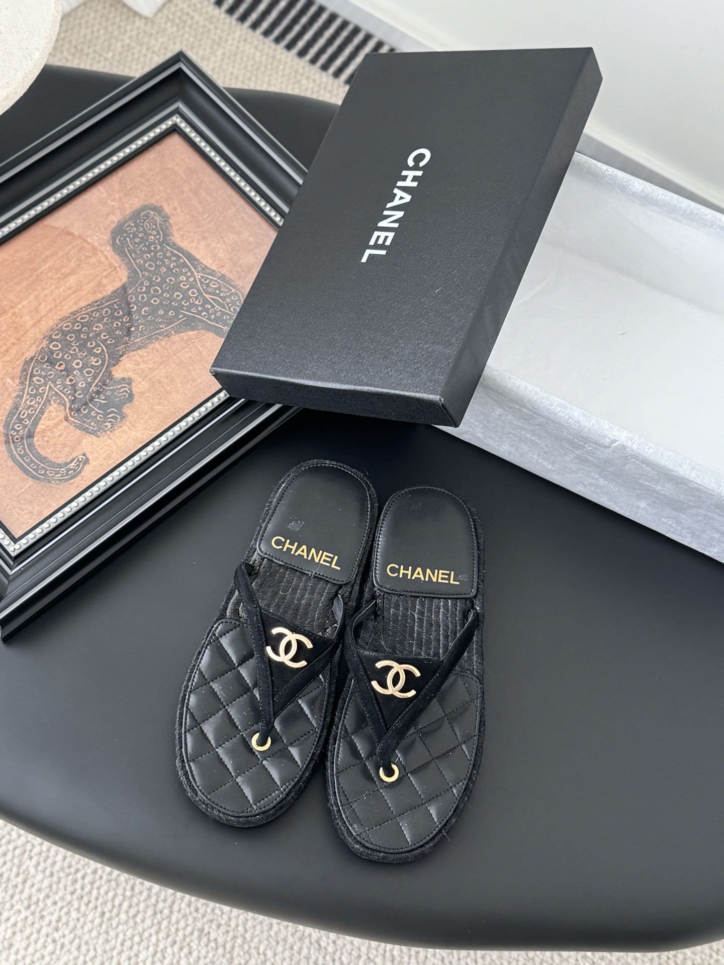 Chanel 25P Quilted Lambskin Thong Sandals - Black, High Quality 3 i1746273160058 7099 0 0
