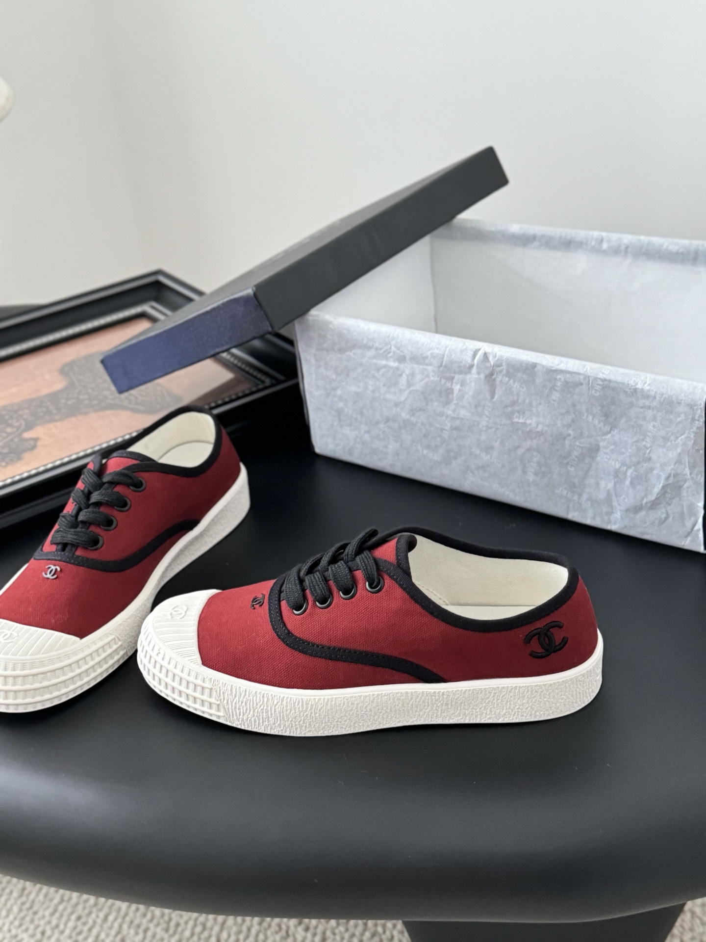 Chanel 小白鞋 P620 Vintageデザイン・春夏に最適