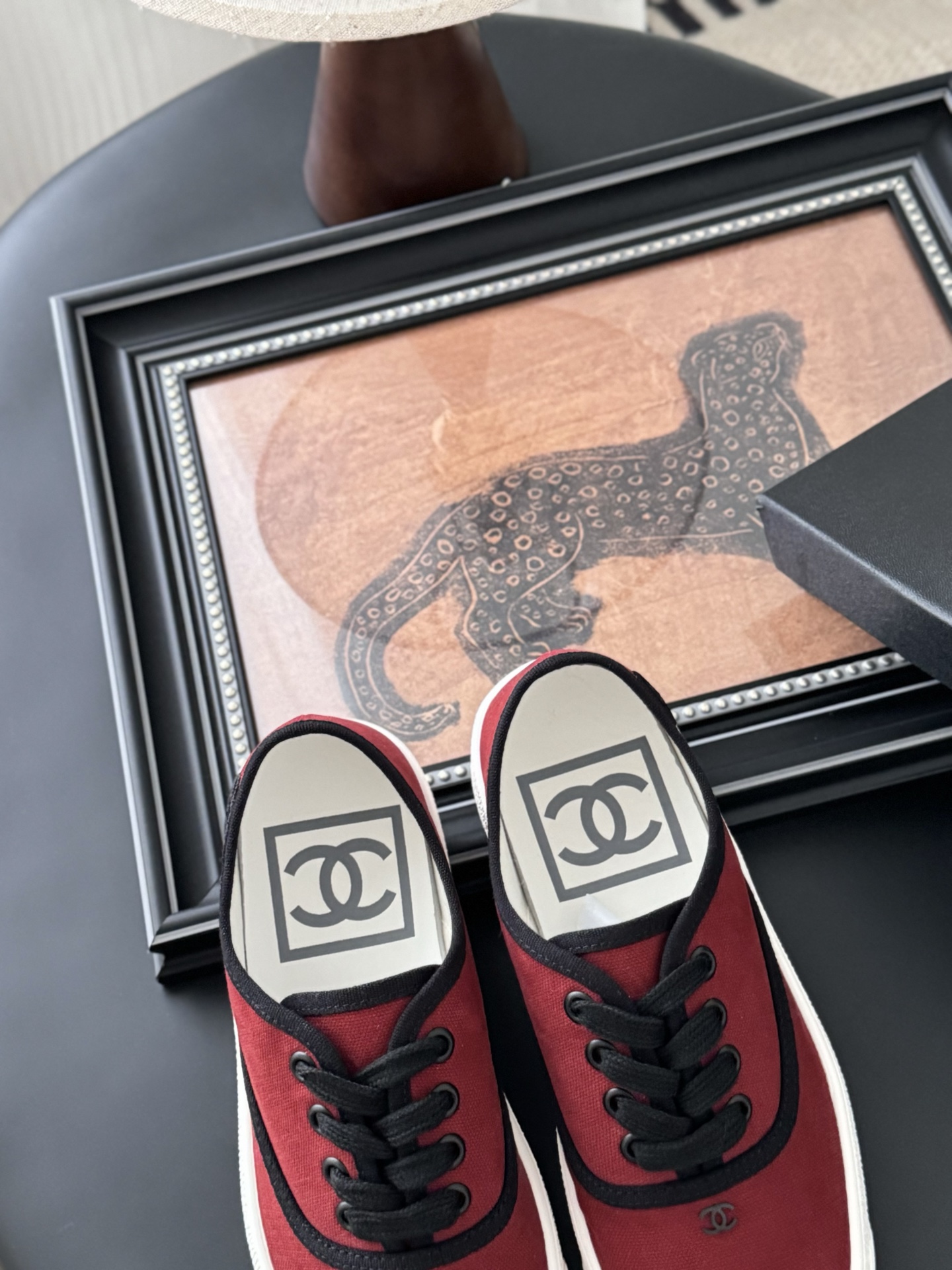 Chanel 小白鞋 P620 Vintageデザイン・春夏に最適