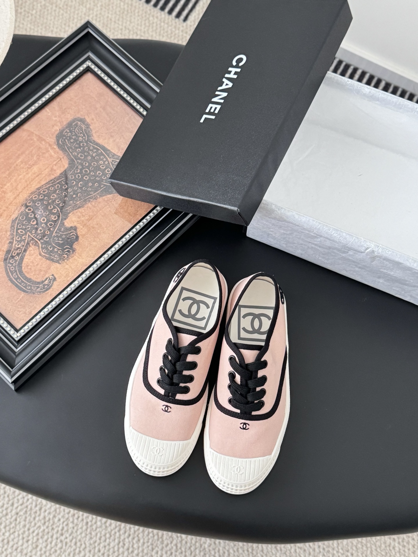 Chanel P620 小白鞋 春夏にぴったりなヴィンテージスタイル