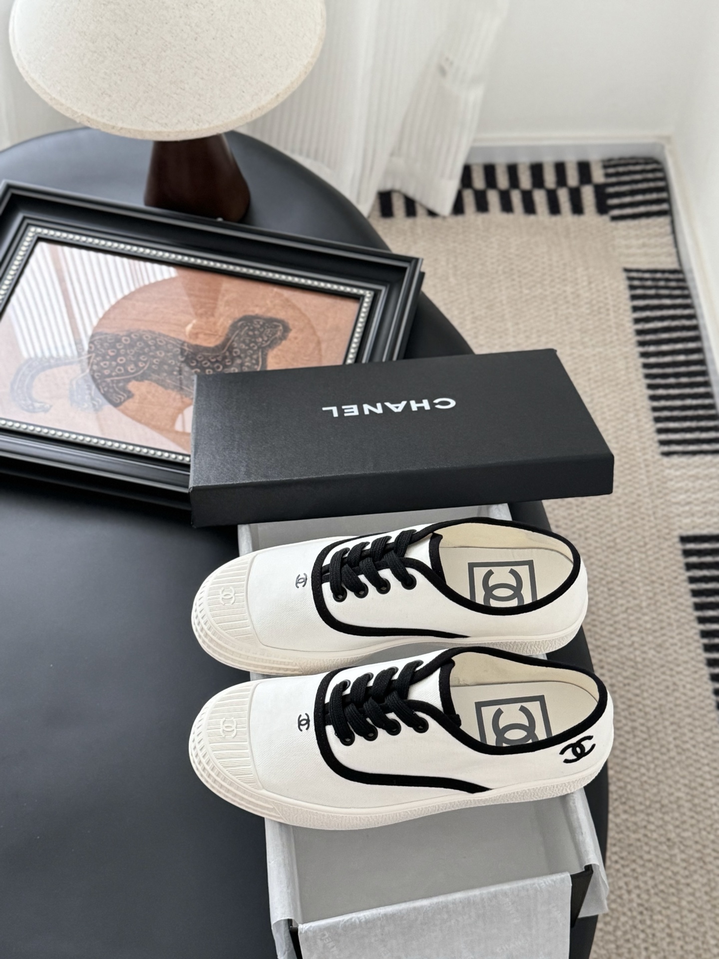 Chanel P620 配白色飞机盒 中古復刻小白鞋