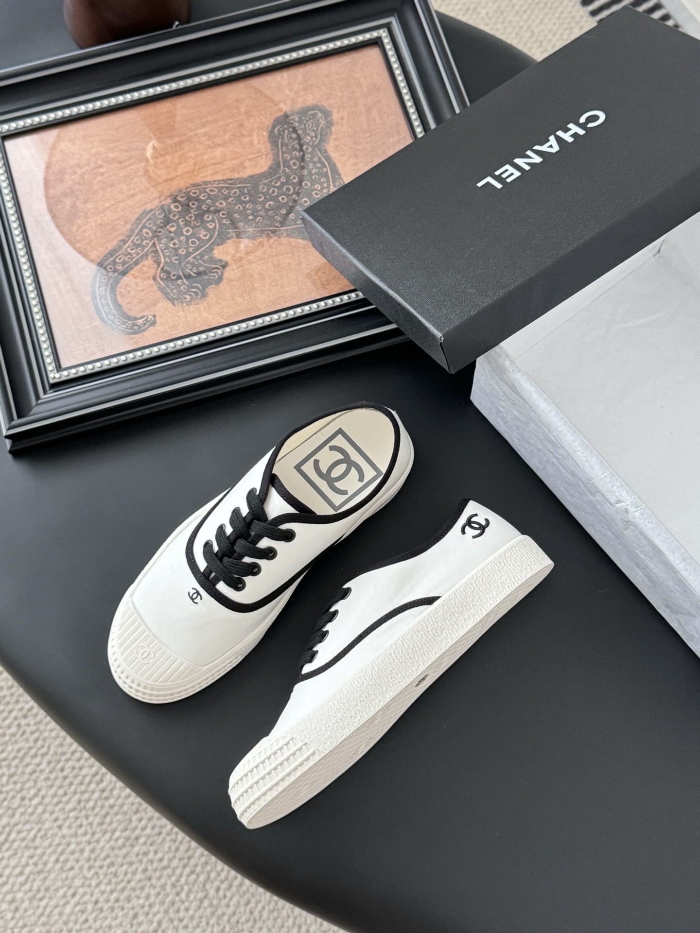 Chanel P620 配白色飞机盒 中古復刻小白鞋