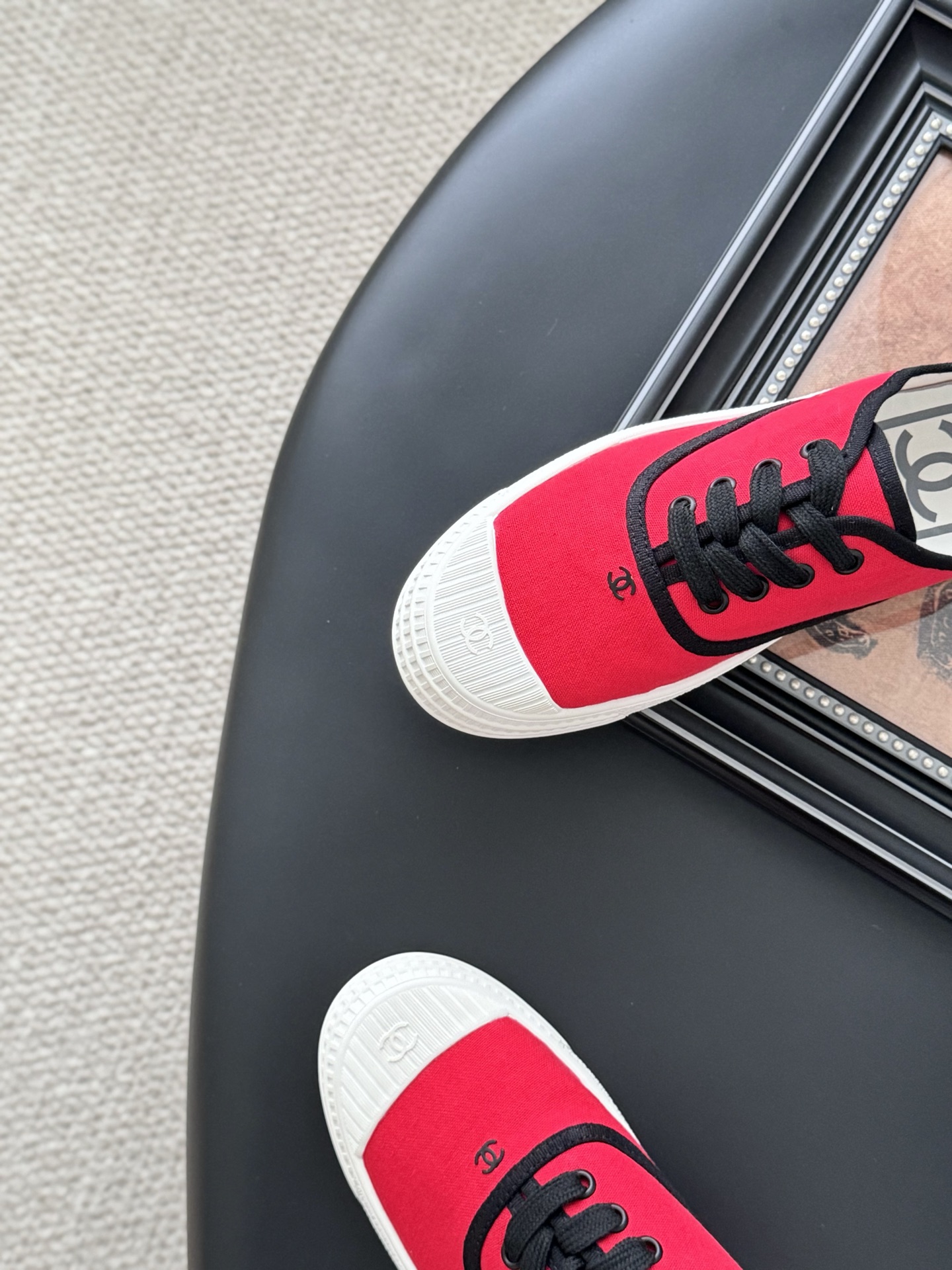 Chanel P620 配白色飞机盒 Vintage感満載の小白鞋