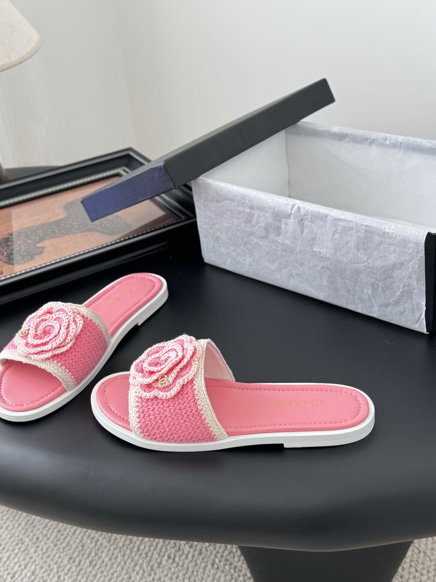 Chanel 25K Camellia Knit Upper Leather Sole Slides Sandals Women 4 i1746730290933 4307 0 1