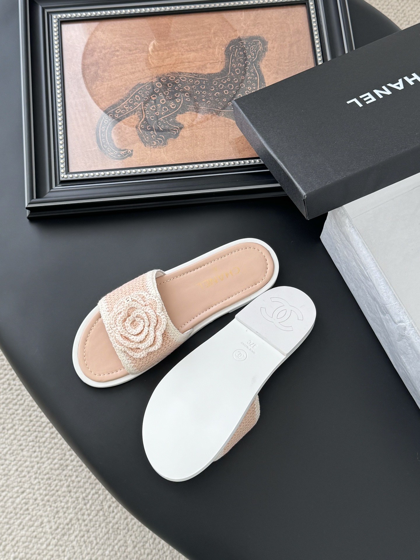 Chanel 25K Camellia Knit Sandals: Exquisite Design, Luxurious Comfort 7 i1746730412291 4059 0 4