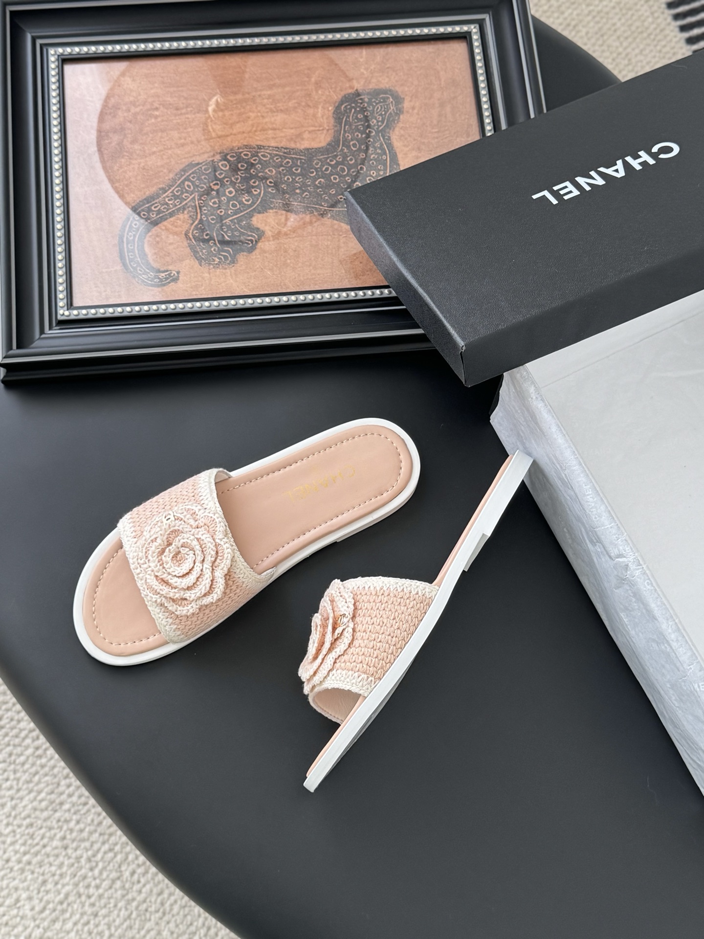 Chanel 25K Camellia Knit Sandals: Exquisite Design, Luxurious Comfort 6 i1746730413672 6006 0 3