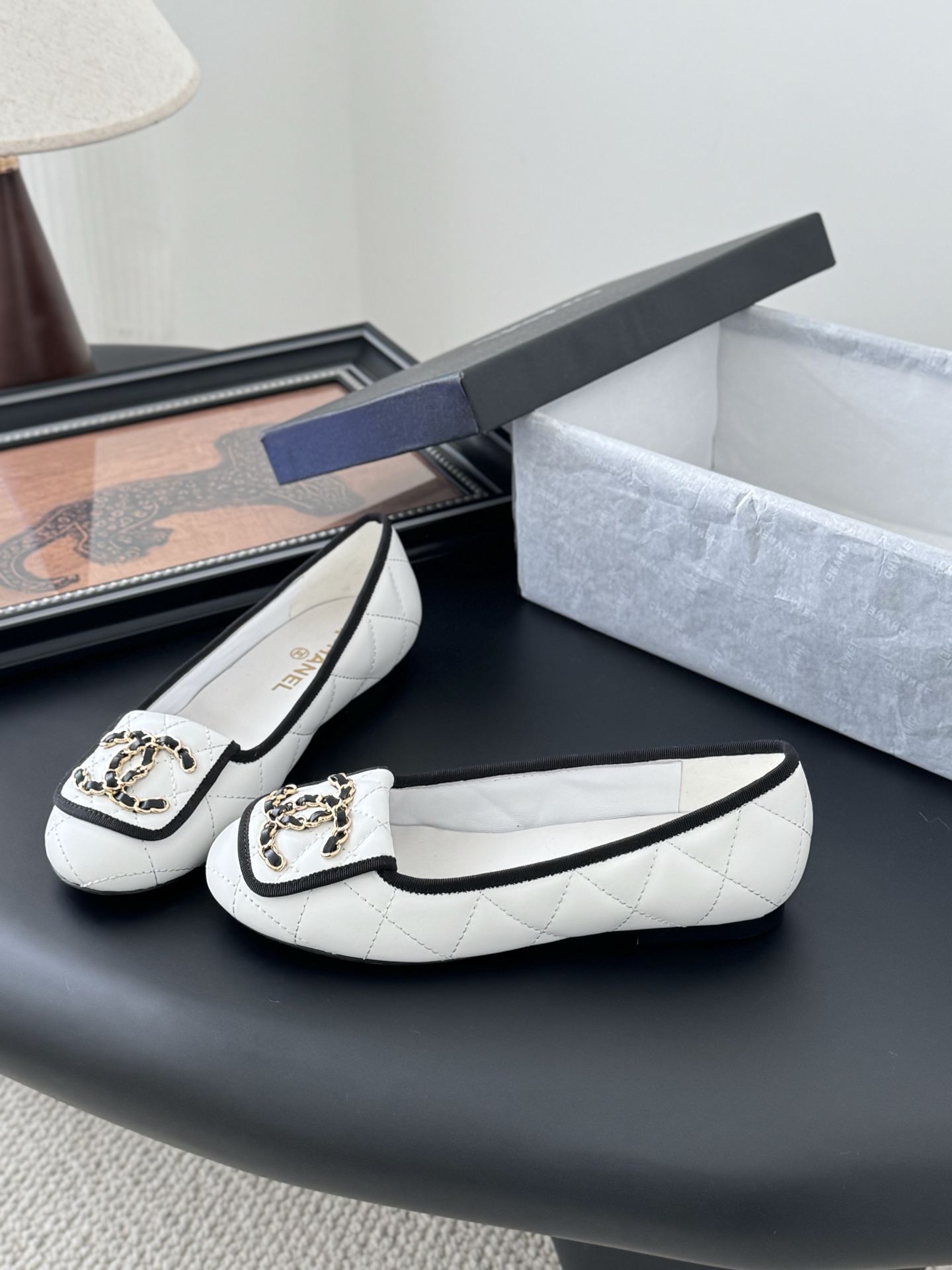 Chanel 25K Camellia White Leather Ballet Flats, Elegant and Comfortable 4 i1746730525560 2507 0 1