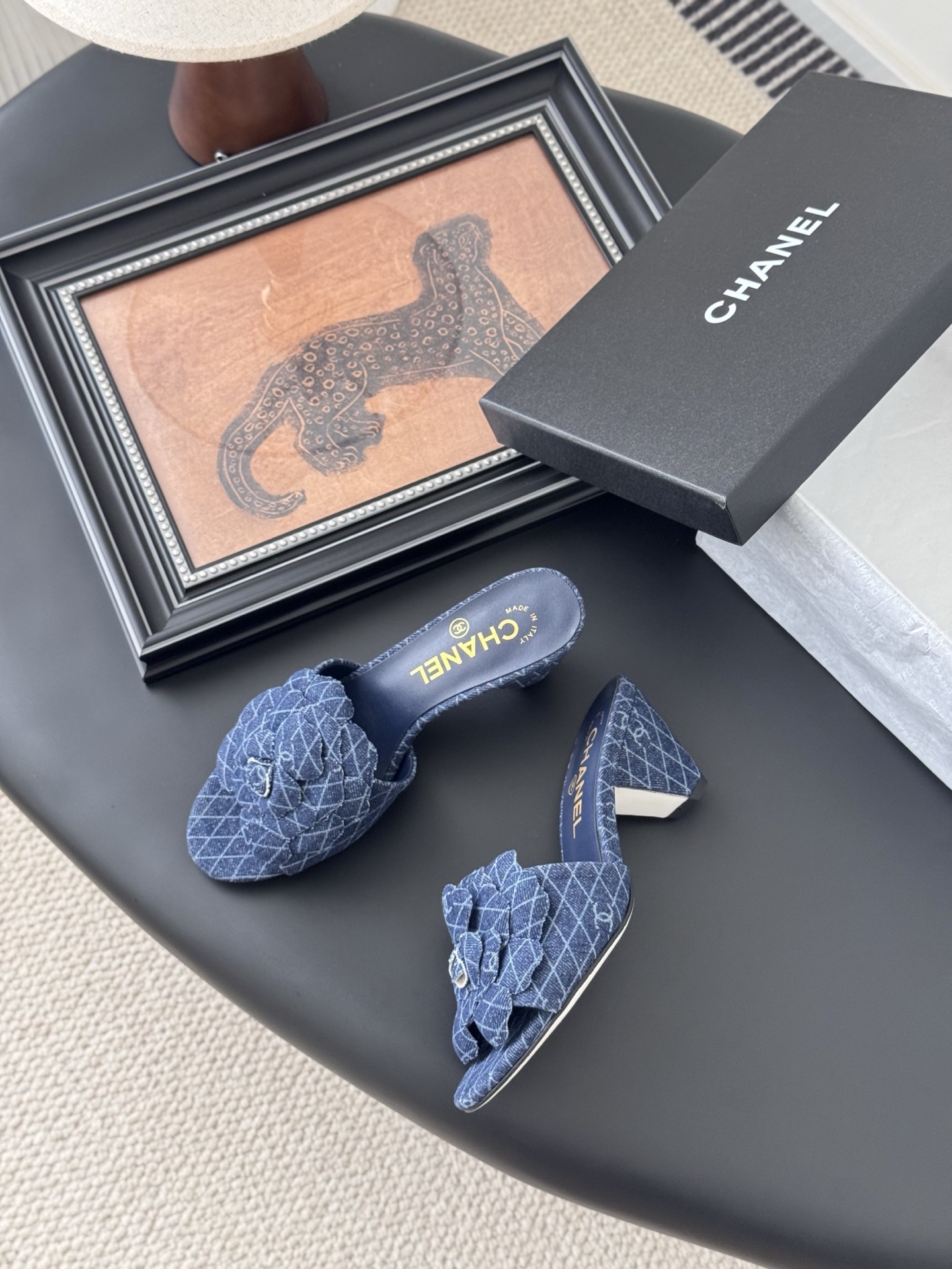 Chanel Chanel 25P新款山茶花拖鞋
