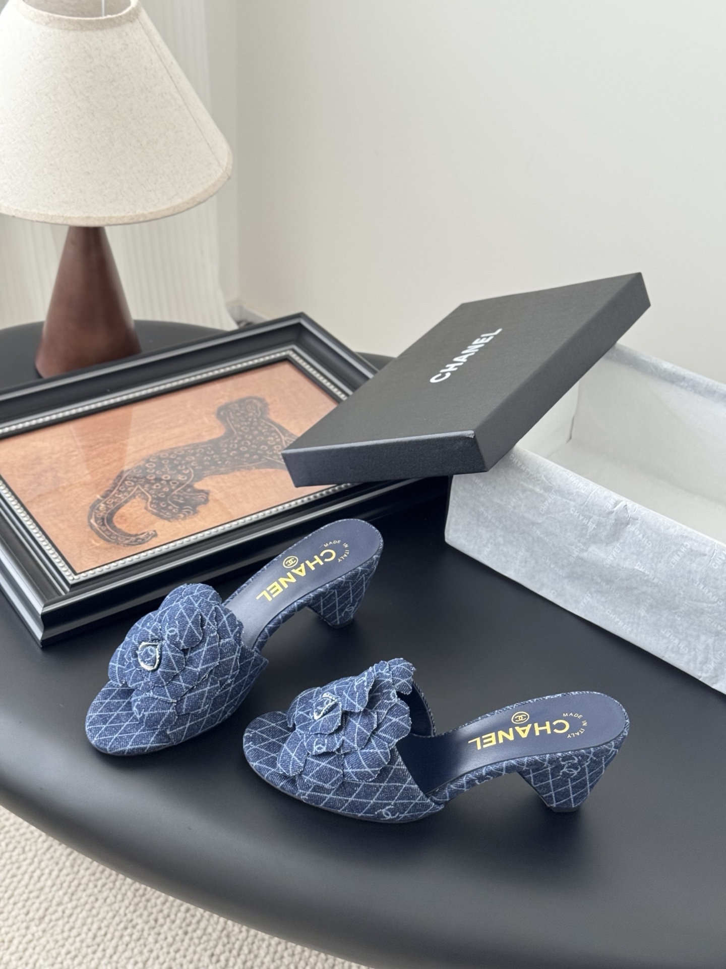 Chanel Chanel 25P新款山茶花拖鞋