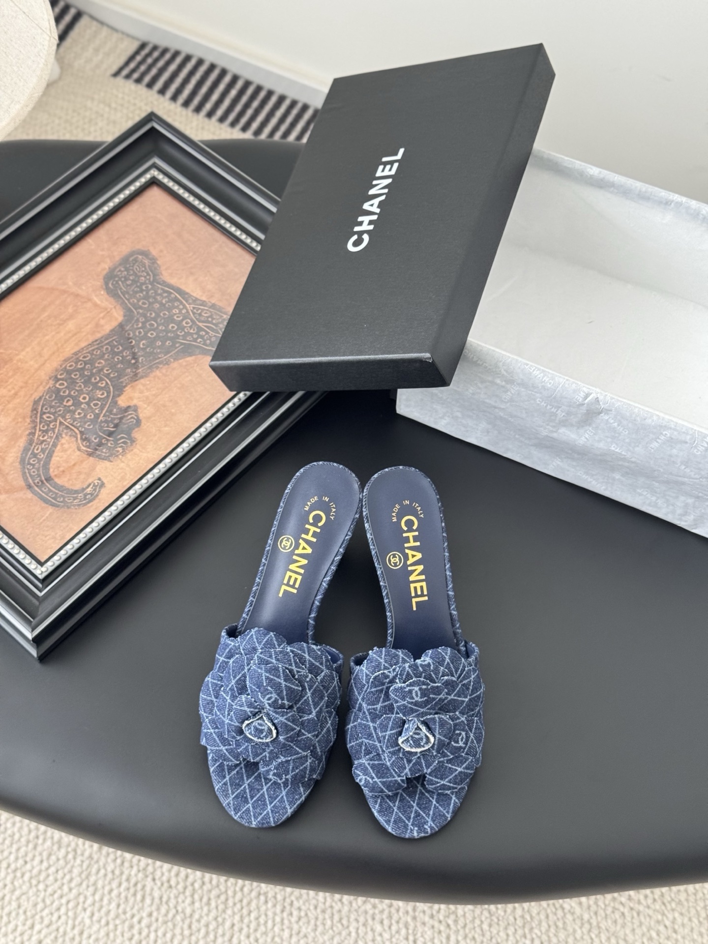 Chanel Chanel 25P新款山茶花拖鞋