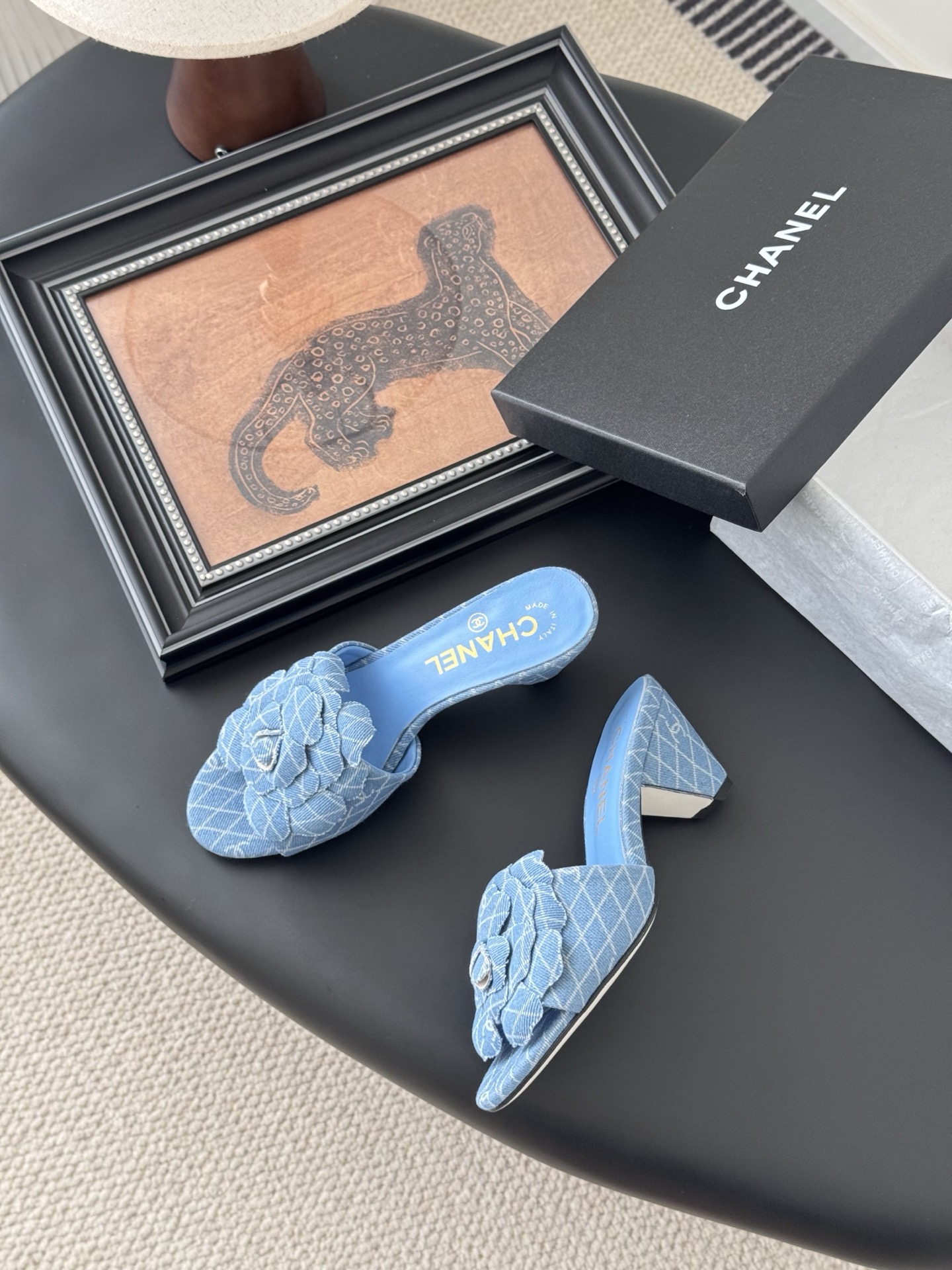 Chanel Chanel 25P新款山茶花拖鞋