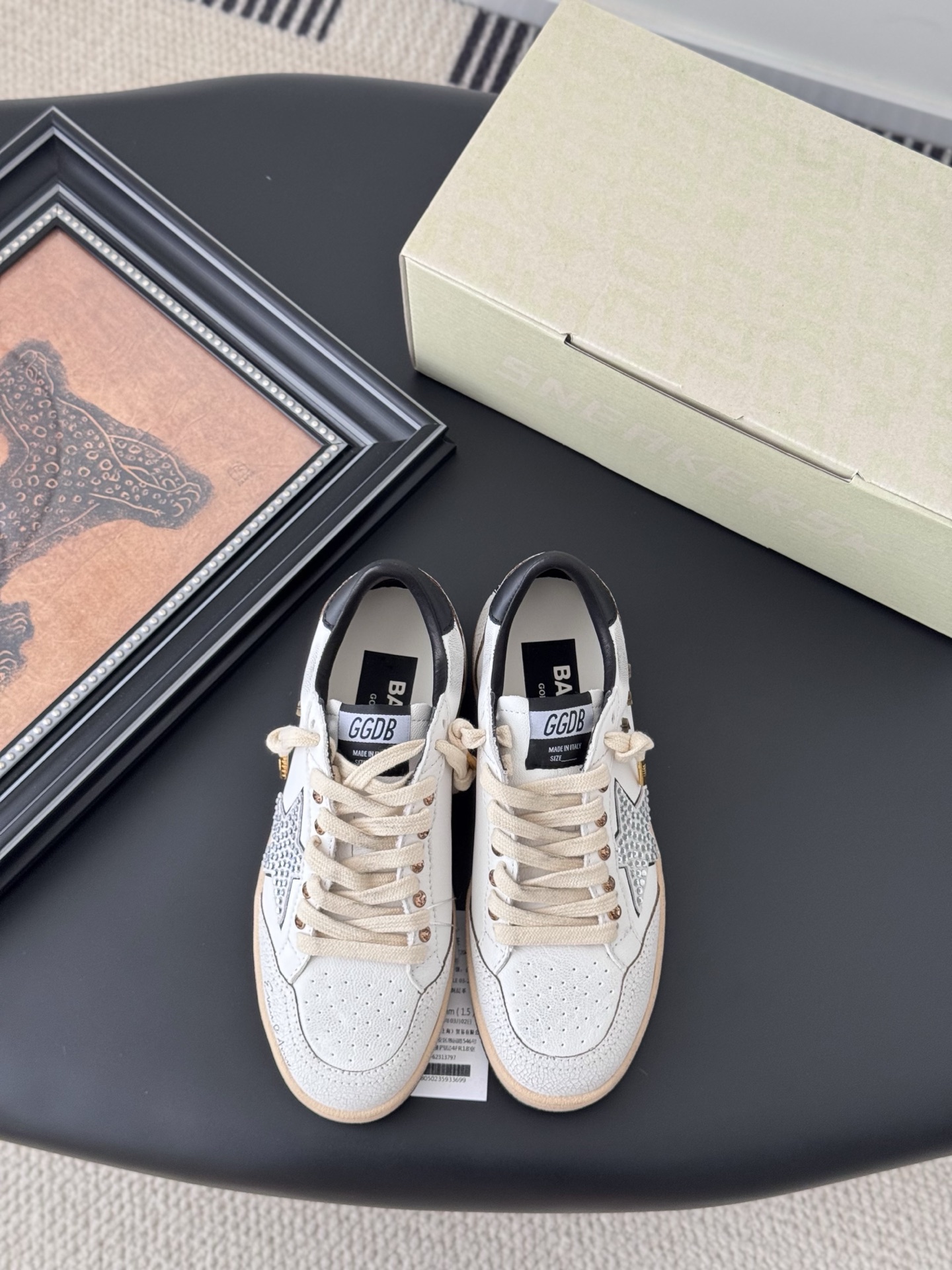 NO:437269,GGDB small dirty shoes are shipped!  New style is coming, personalized graffiti, beautiful and versatile, full of details~ This year's latest version, limited edition, high-quality running and price, Size: 35-40, casual shoes/sports shoes, sneakers19860909GGDB 小脏鞋新色出货啦！ 新款来袭 个性涂鸦,好看又百搭,细节拉满～ 今年最新版面 官网专柜限定款 高版本高品质跑量价 Size:35-40,休闲鞋/运动鞋,sneakers,Women's Shoes