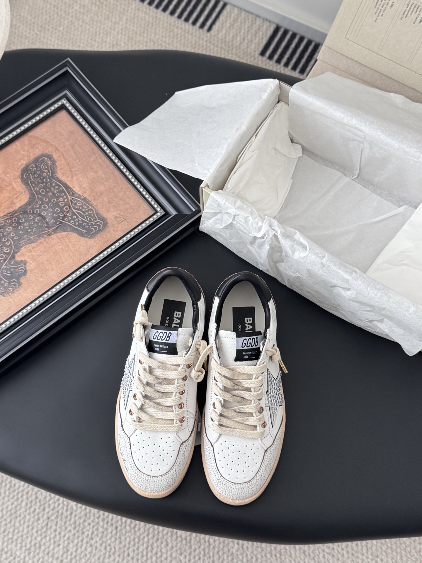 NO:448364,GGDB small dirty shoes are shipped!  New style is coming, personalized graffiti, beautiful and versatile, full of details~ This year's latest version, limited edition, high-quality running and price, Size: 35-40, casual shoes/sports shoes, sneakers19860909GGDB 小脏鞋新色出货啦！ 新款来袭 个性涂鸦,好看又百搭,细节拉满～ 今年最新版面 官网专柜限定款 高版本高品质跑量价 Size:35-40,休闲鞋/运动鞋,sneakers,Women's Shoes