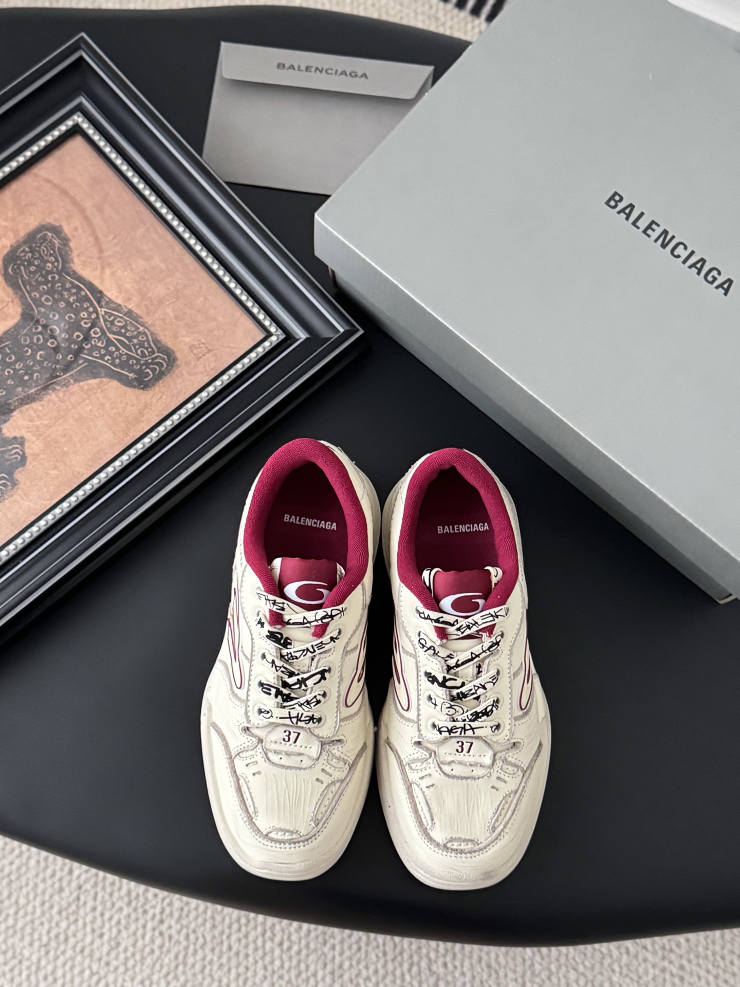 Balenciaga Hamptons Leisure Shoes: Stylish Design with Graffiti Details, Sizes 35-44 - 图片 9
