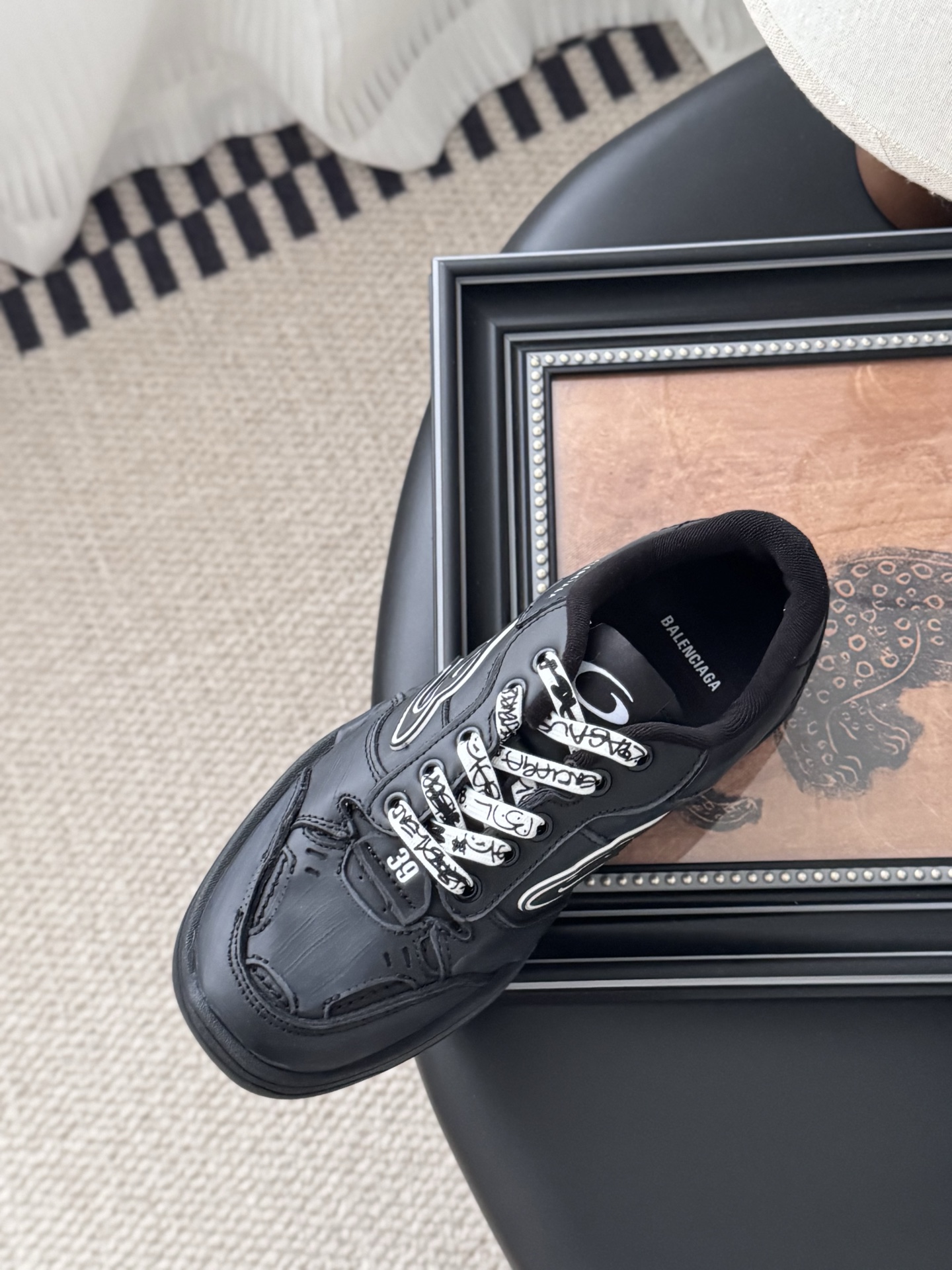 “Balenciaga Hamptons Leisure Shoes Review: Cool Design in Sizes 35-44” - 图片 7