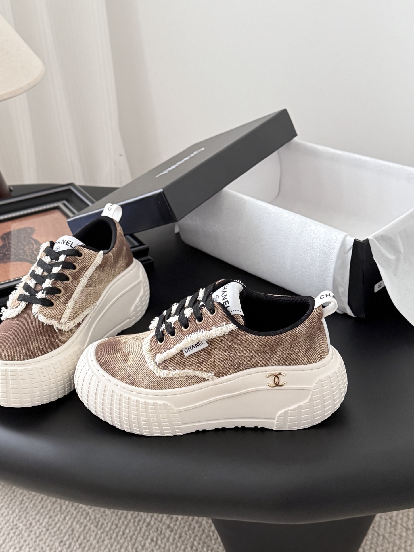 Chanel Sneakers Zilveren Hoek Grote Koning Sport Casual Schoenen - Maat 35-40