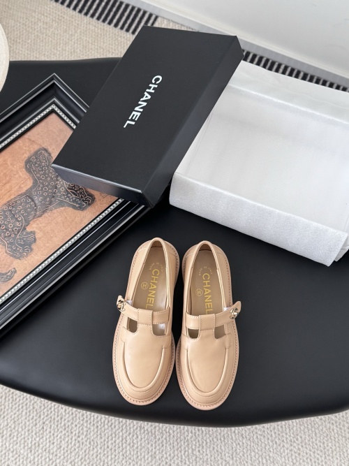 Chanel 25B Mary Jane Flat: Elegant, Sweet, and Comfortable Shoes 1 Chanel 25B Mary Jane Flat: Elegant, Sweet,  and Comfortable Shoes