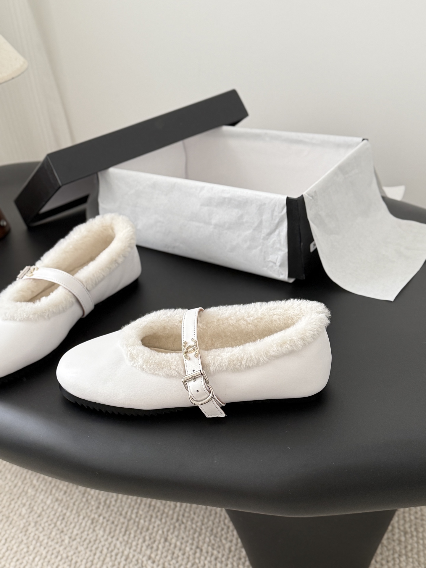 Coco Neige Loafers: Stylish Sheepskin-Lined Leather Shoes, Sizes 35-40 3 i1761603178822 4087 0 1