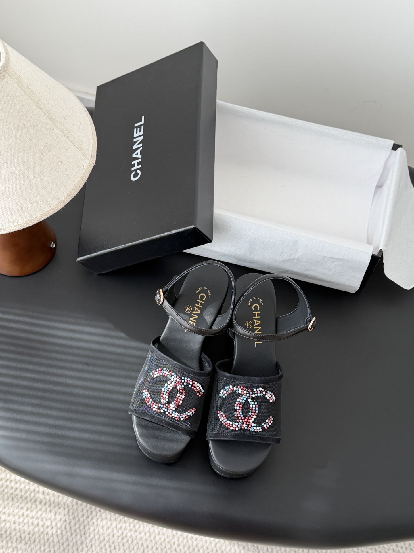 NO:721164,Chanel 26C new wedge high-heeled sandals, slip-on series, sheepskin lining, original outsole Size: 35-39, other sizes can be customized, non-refundable, sandals, chanel, sandals, sheepskin19860909Chanel 26C新款坡跟高跟凉鞋 一脚蹬系列 内里羊皮 原版大底 Size:35-39 其他码数定制不退换,凉鞋,chanel,sandals,sheepskin,Women's Shoes