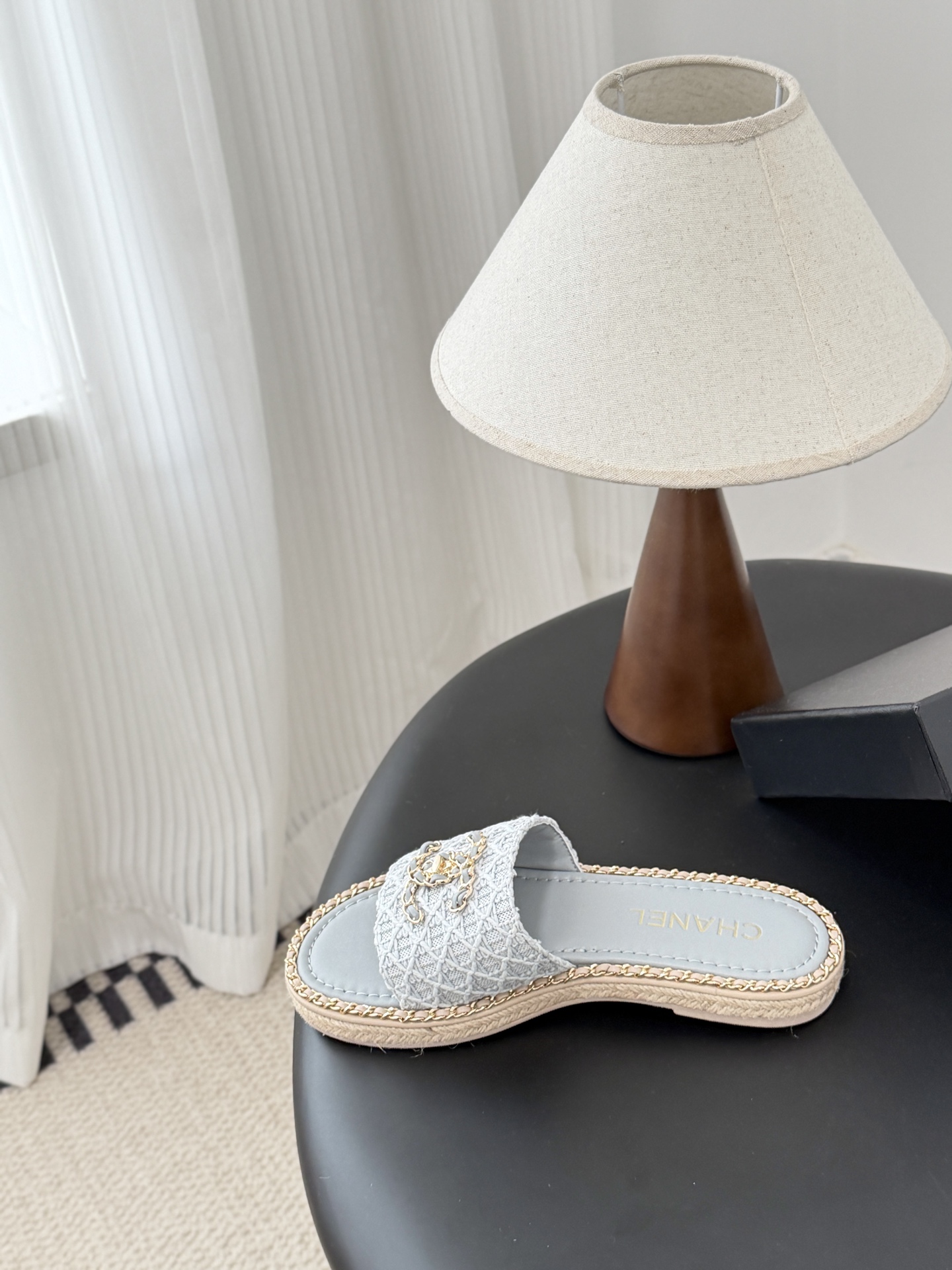 Chanel 26C春夏新款全系列链条拖鞋全系列首发 专柜有的我都有！高版本高品质鞋面牛皮/原版面料 内