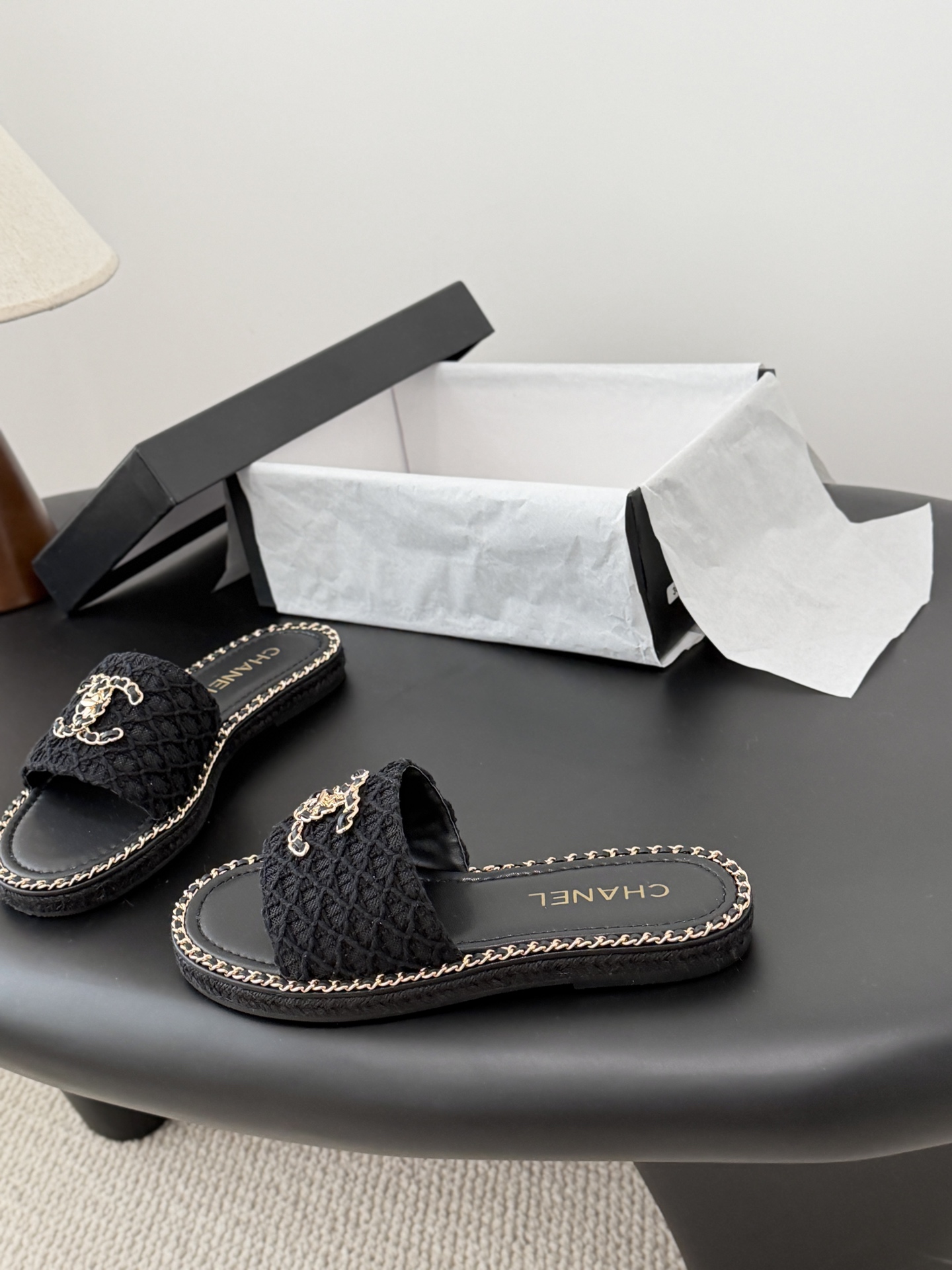 Chanel 26C春夏新款全系列链条拖鞋全系列首发 专柜有的我都有！高版本高品质鞋面牛皮/原版面料 内