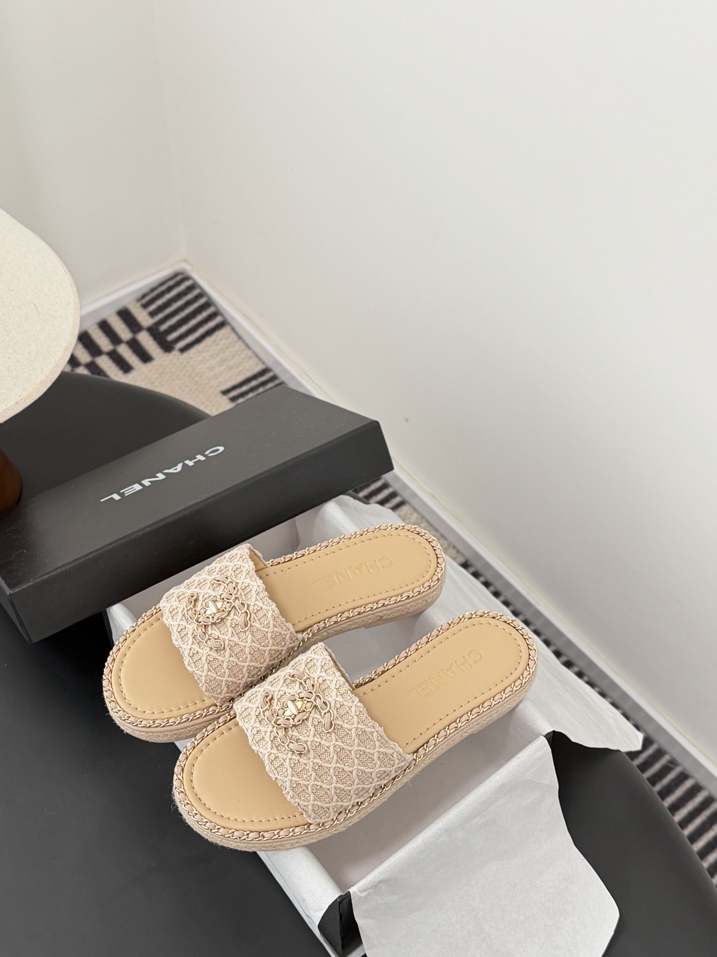 Chanel 26C春夏新款全系列链条拖鞋全系列首发 专柜有的我都有！高版本高品质鞋面牛皮/原版面料 内