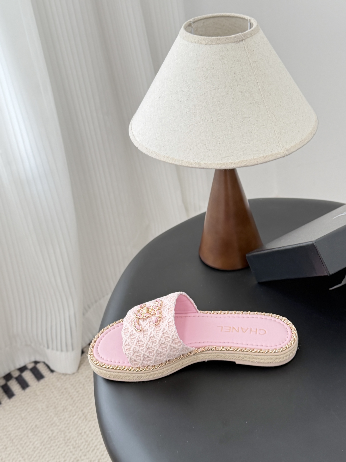 Chanel 26C春夏新款全系列链条拖鞋全系列首发 专柜有的我都有！高版本高品质鞋面牛皮/原版面料 内