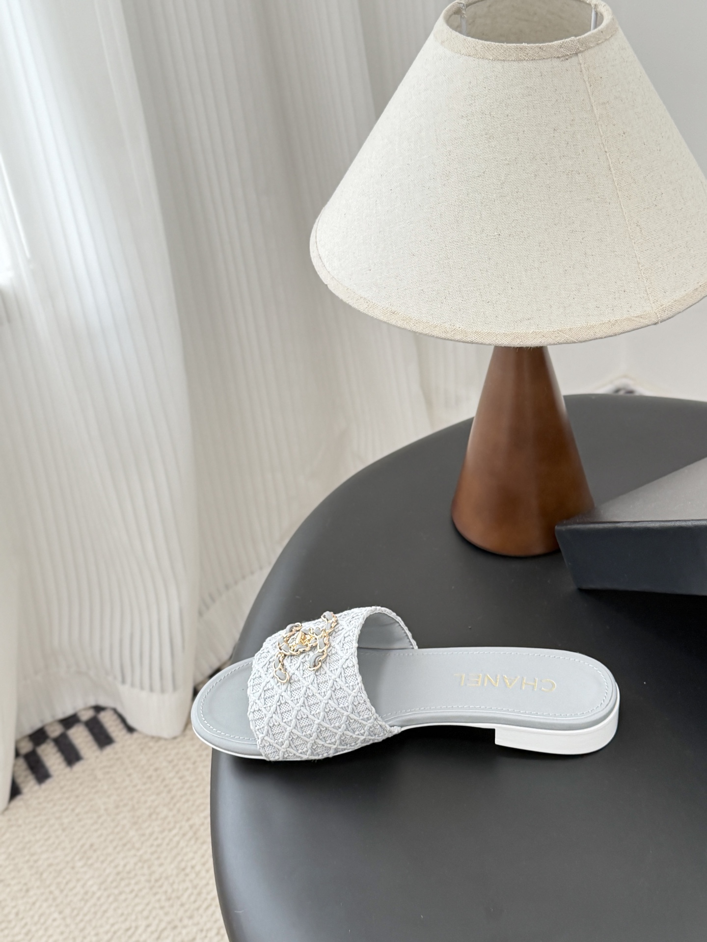 Chanel 26C春夏新款全系列链条拖鞋全系列首发 专柜有的我都有！高版本高品质鞋面牛皮/原版面料 内