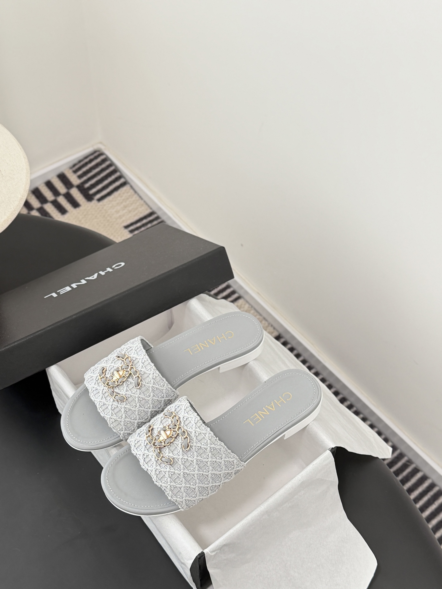 Chanel 26C春夏新款全系列链条拖鞋全系列首发 专柜有的我都有！高版本高品质鞋面牛皮/原版面料 内