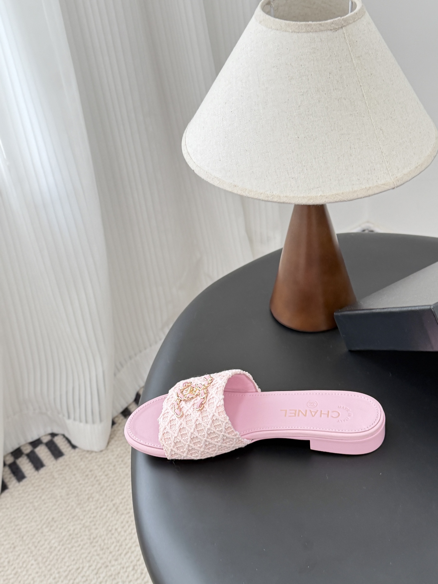 Chanel 26C春夏新款全系列链条拖鞋全系列首发 专柜有的我都有！高版本高品质鞋面牛皮/原版面料 内