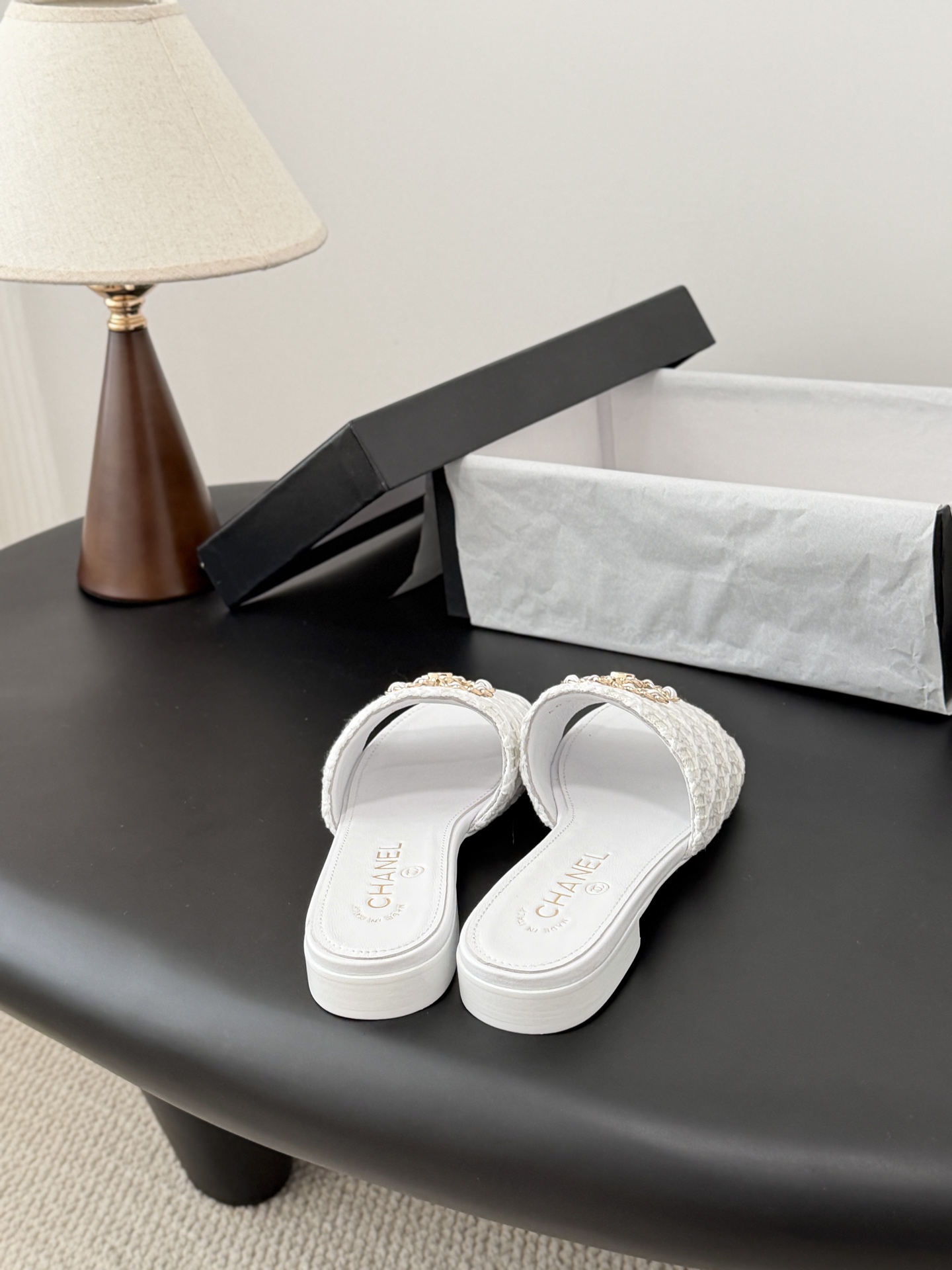 Chanel 26C春夏新款全系列链条拖鞋全系列首发 专柜有的我都有！高版本高品质鞋面牛皮/原版面料 内