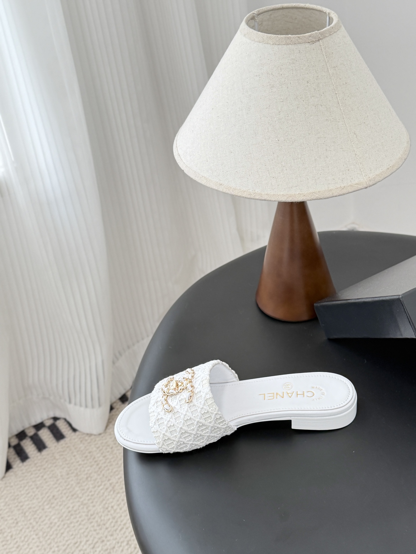 Chanel 26C春夏新款全系列链条拖鞋全系列首发 专柜有的我都有！高版本高品质鞋面牛皮/原版面料 内