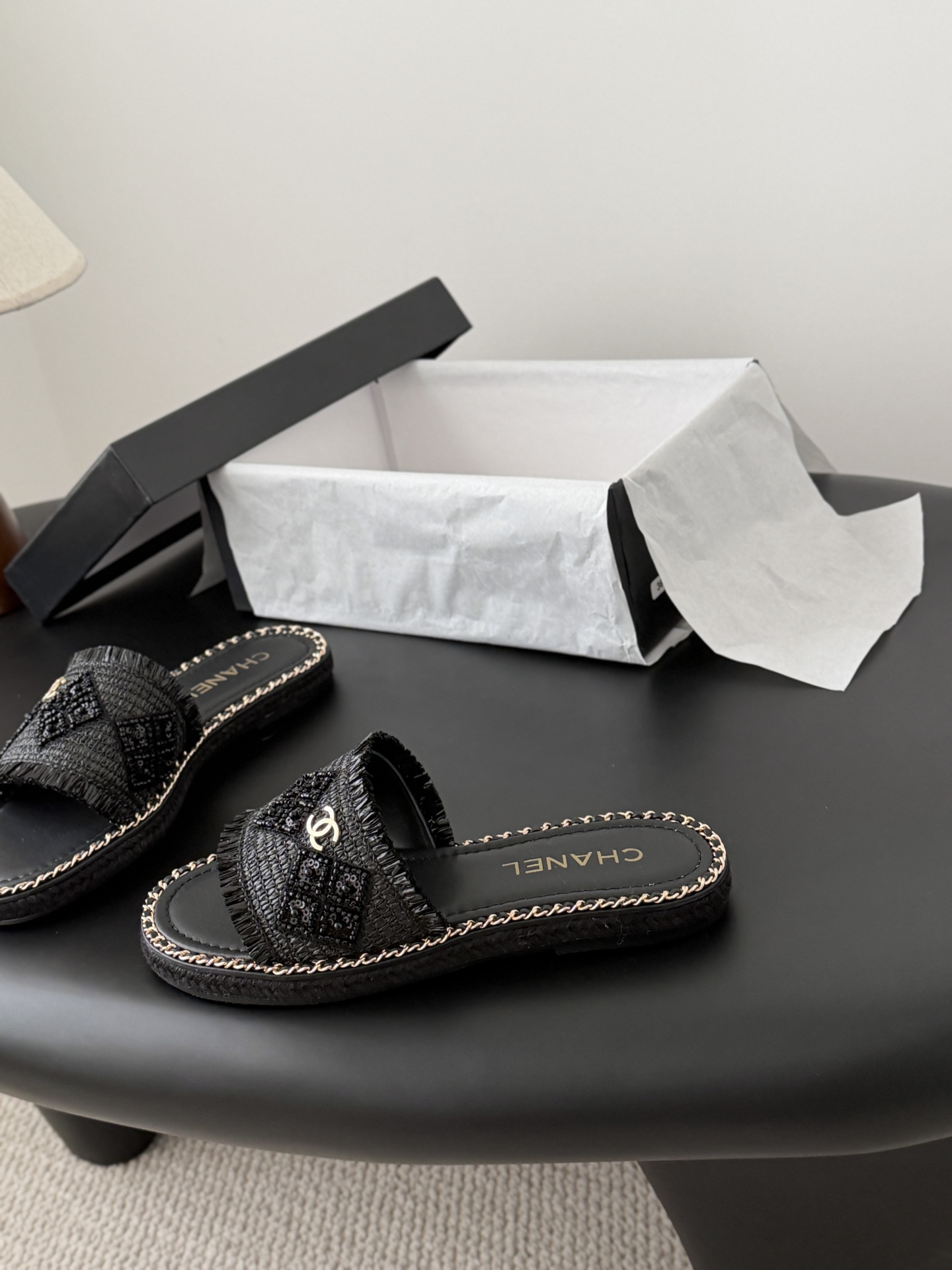 Chanel 26C春夏新款全系列链条拖鞋全系列首发 专柜有的我都有！高版本高品质鞋面牛皮/原版面料 内