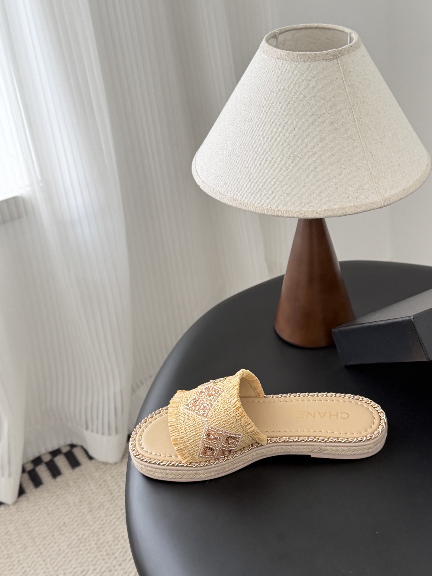 Chanel 26C春夏新款全系列链条拖鞋全系列首发 专柜有的我都有！高版本高品质鞋面牛皮/原版面料 内