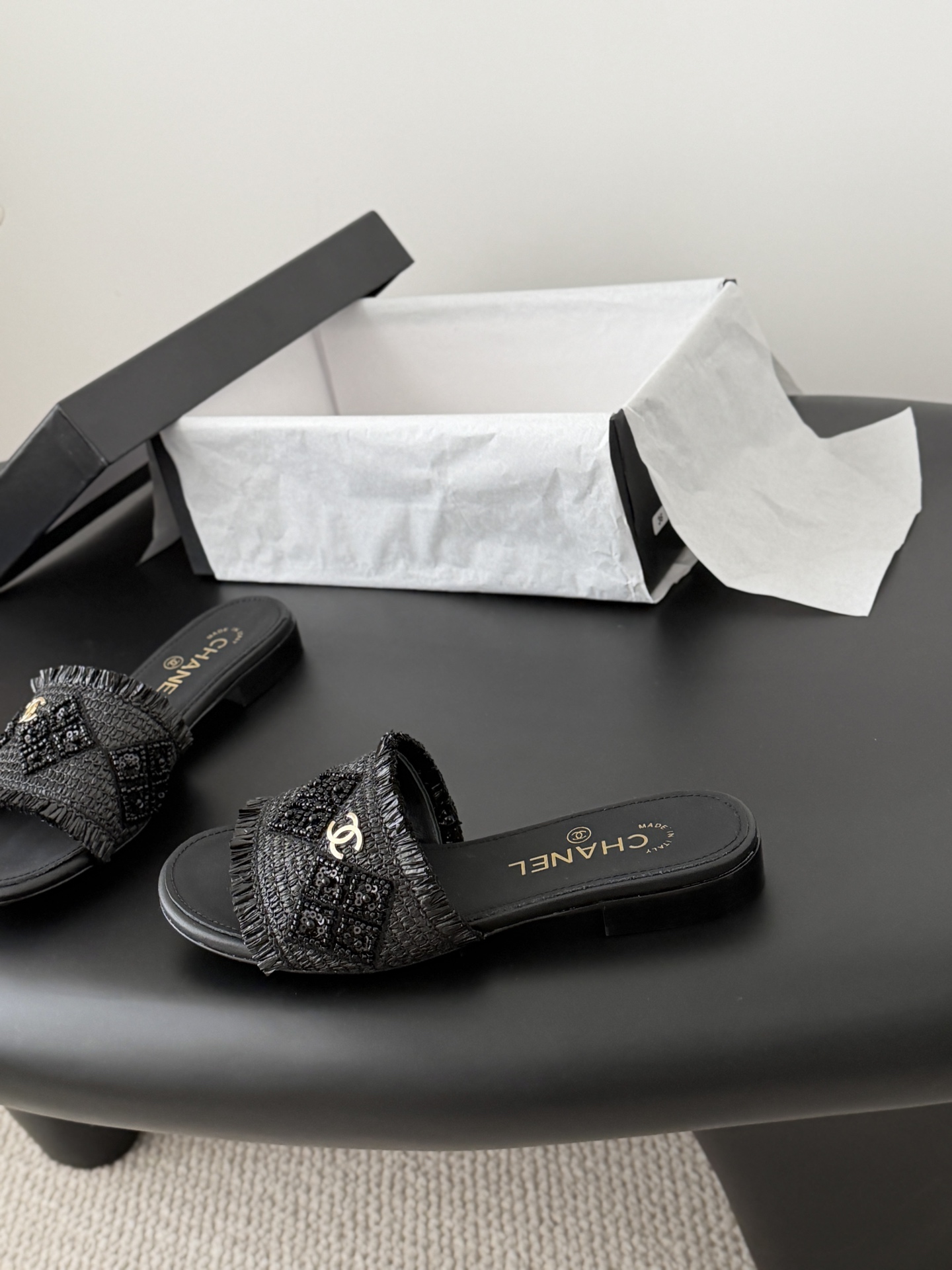 Chanel 26C春夏新款全系列链条拖鞋全系列首发 专柜有的我都有！高版本高品质鞋面牛皮/原版面料 内