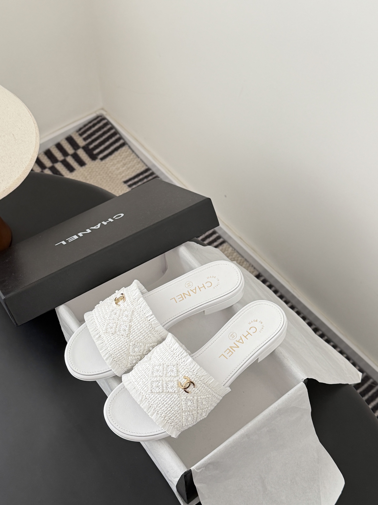 Chanel 26C春夏新款全系列链条拖鞋全系列首发 专柜有的我都有！高版本高品质鞋面牛皮/原版面料 内