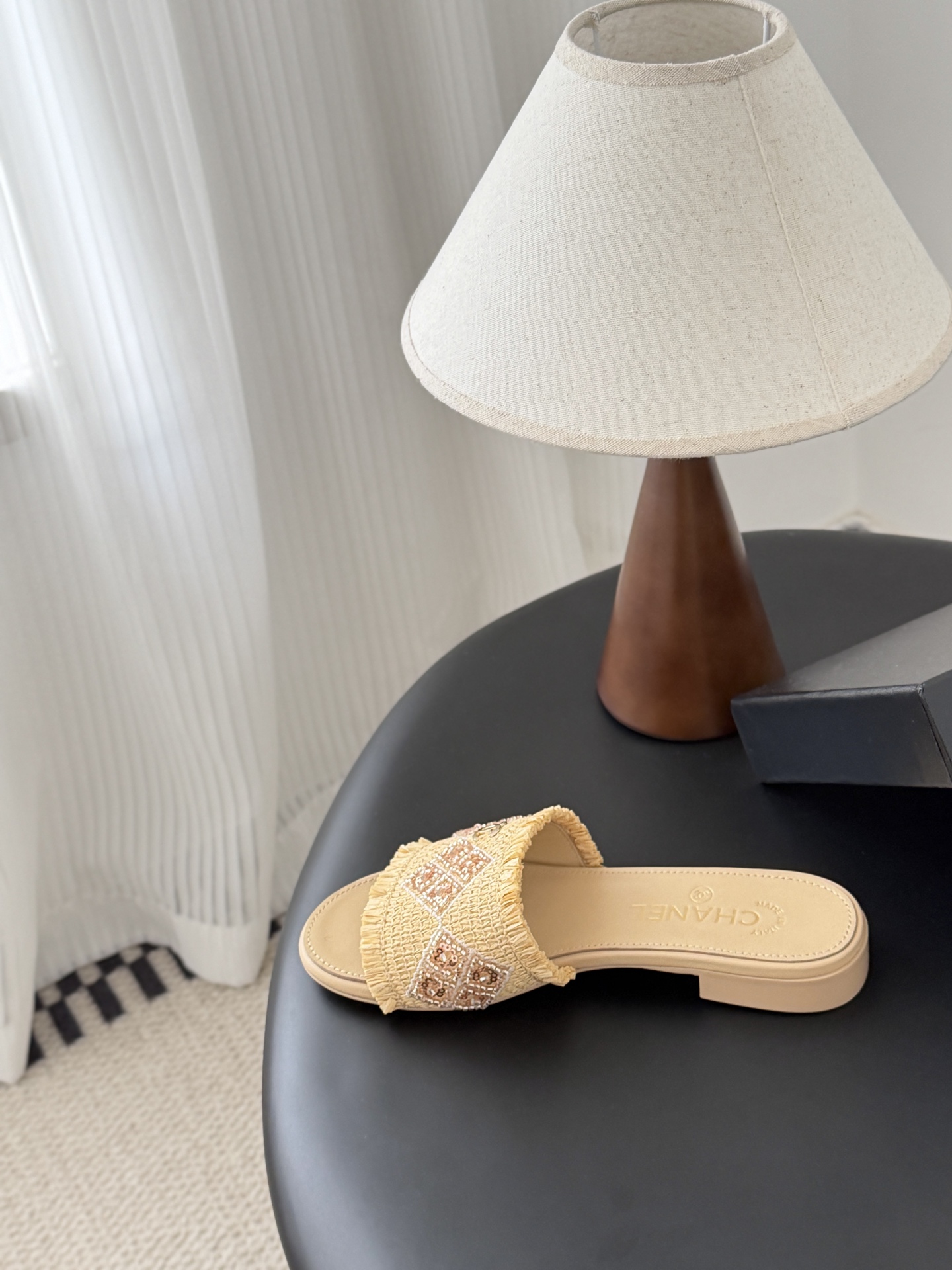 Chanel 26C春夏新款全系列链条拖鞋全系列首发 专柜有的我都有！高版本高品质鞋面牛皮/原版面料 内