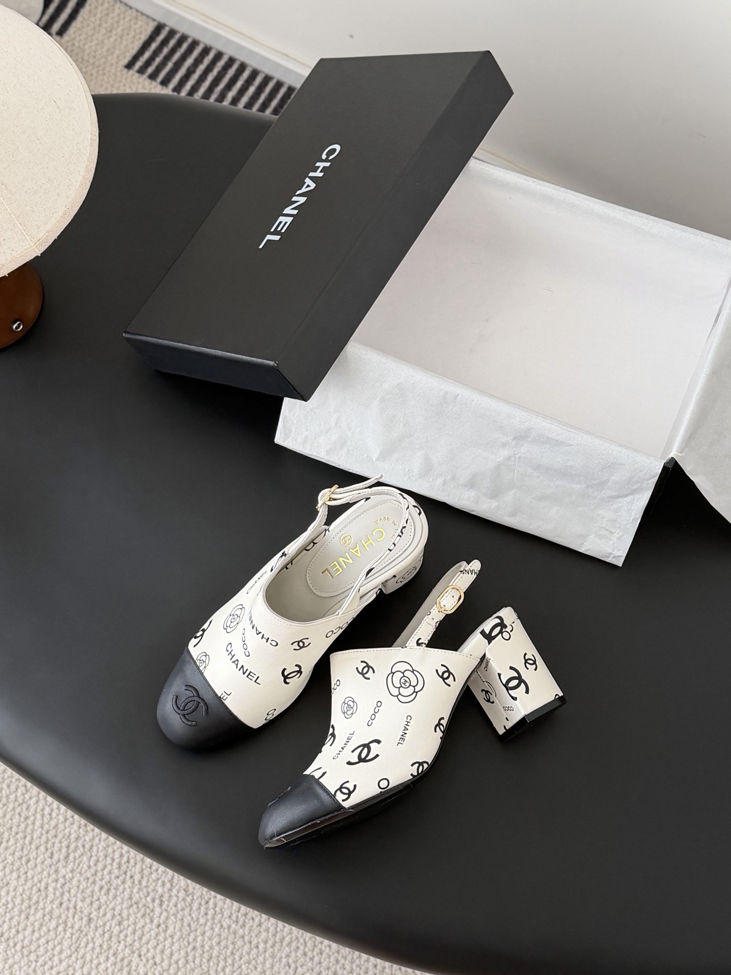 Chanel Chanel25新款高跟凉鞋