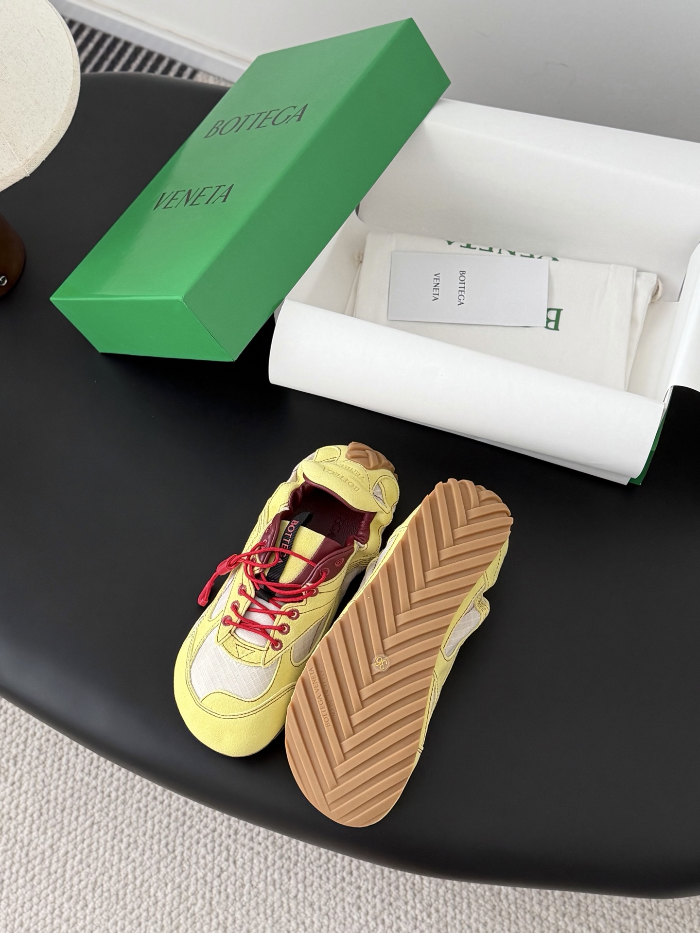 Bottega Veneta BV summer 26新款小白鞋