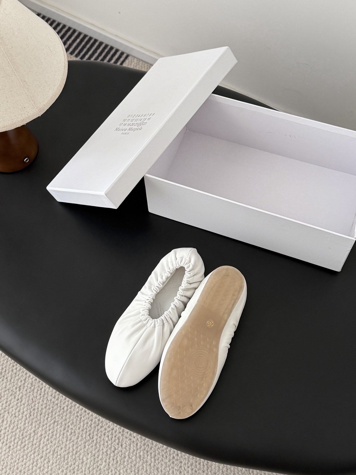 Maison Margiela 高定品质 Maison Margiela MM6分趾鞋 Tabi 意产植鞣羊皮