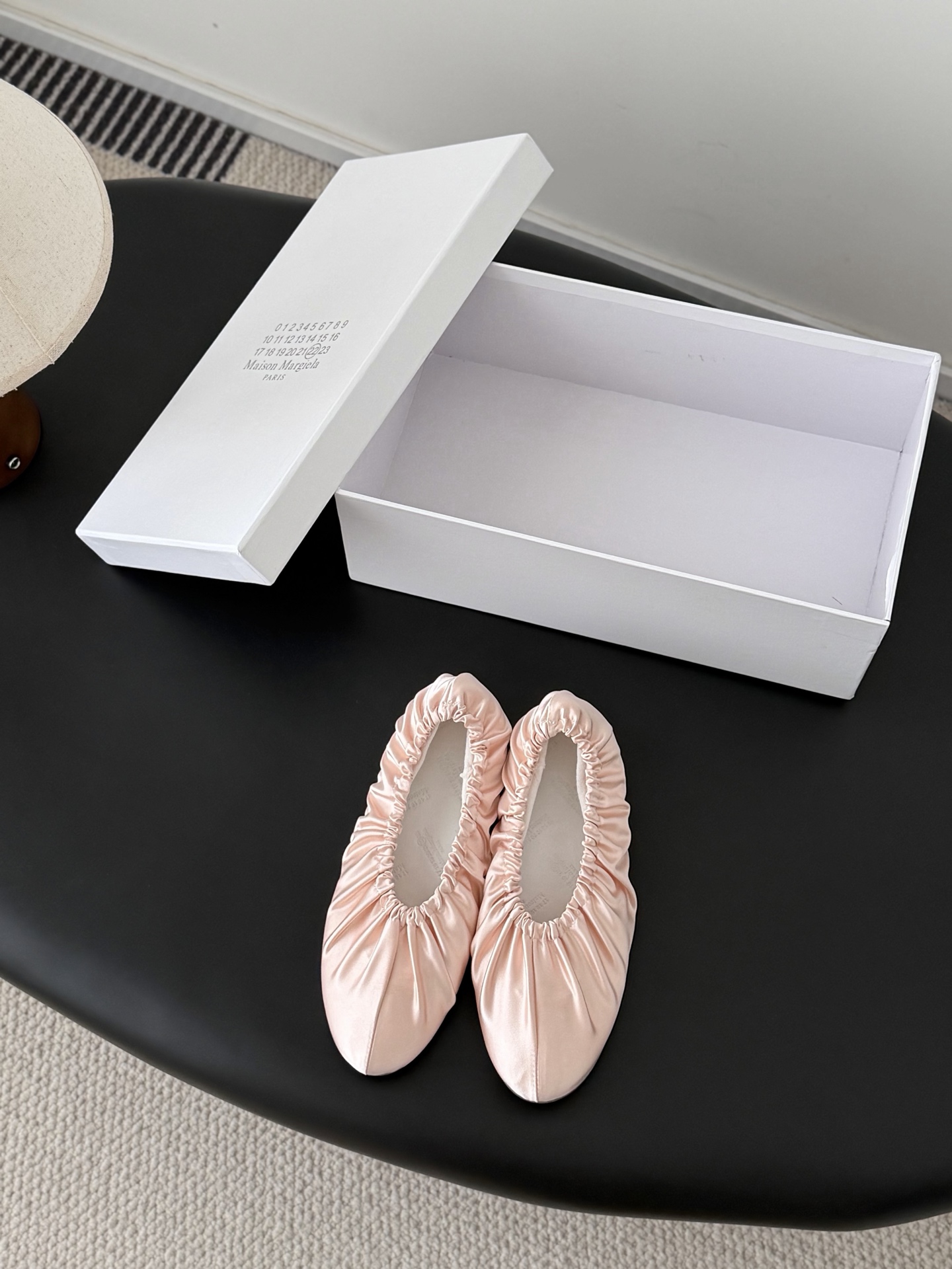 Maison Margiela 高定品质 Maison Margiela MM6分趾鞋 Tabi 意产植鞣羊皮
