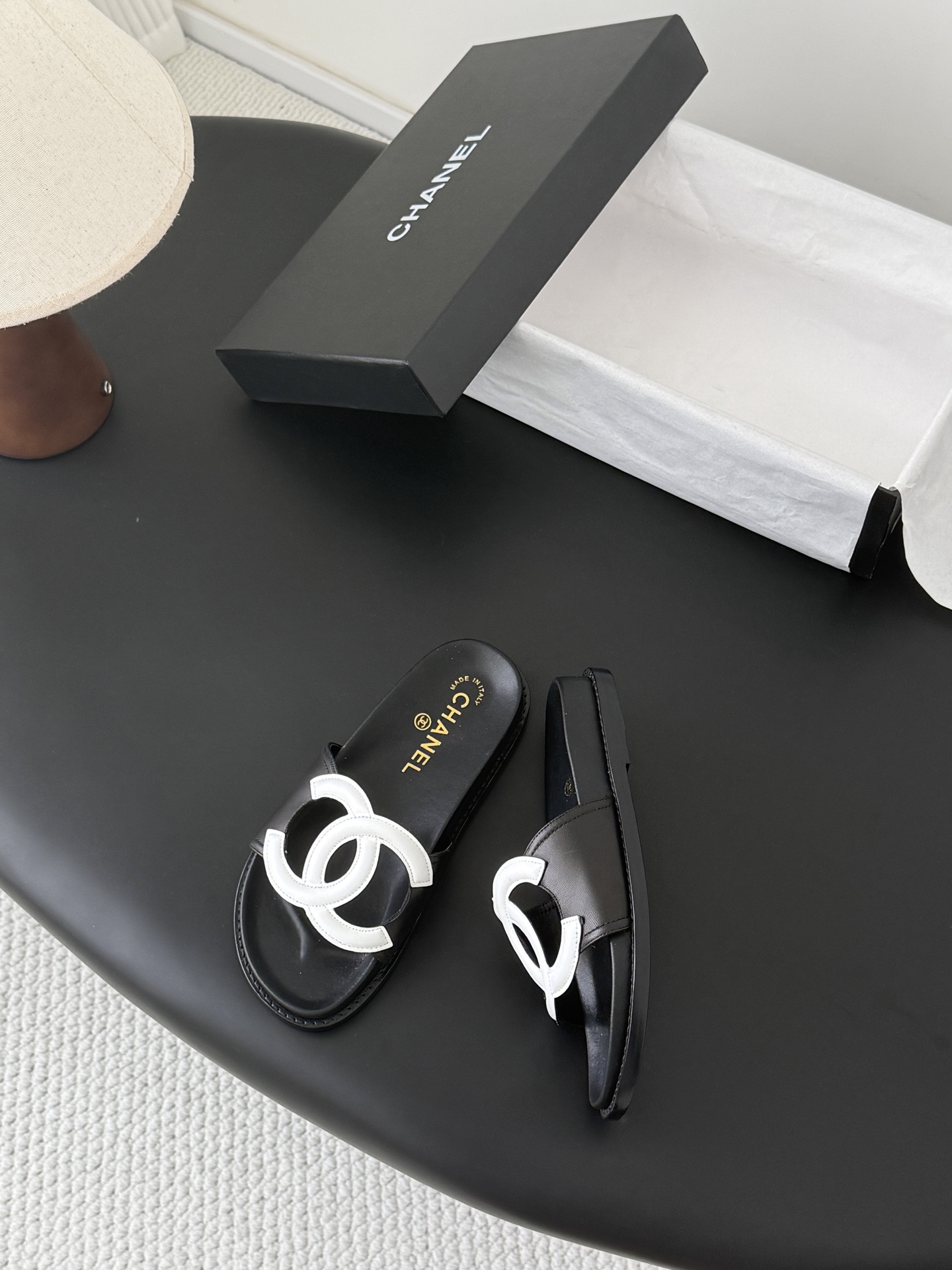 Chanel Chanel26早春新款拖鞋