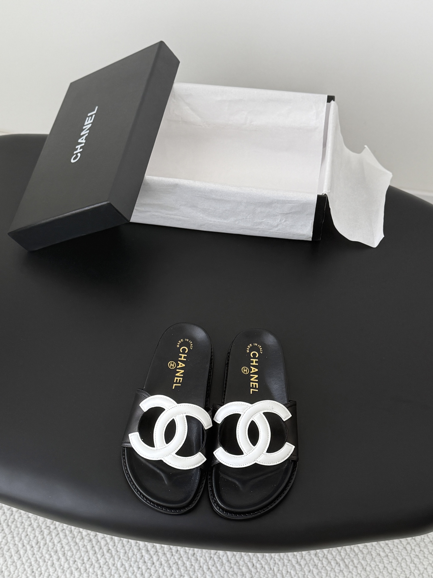 Chanel Chanel26早春新款拖鞋
