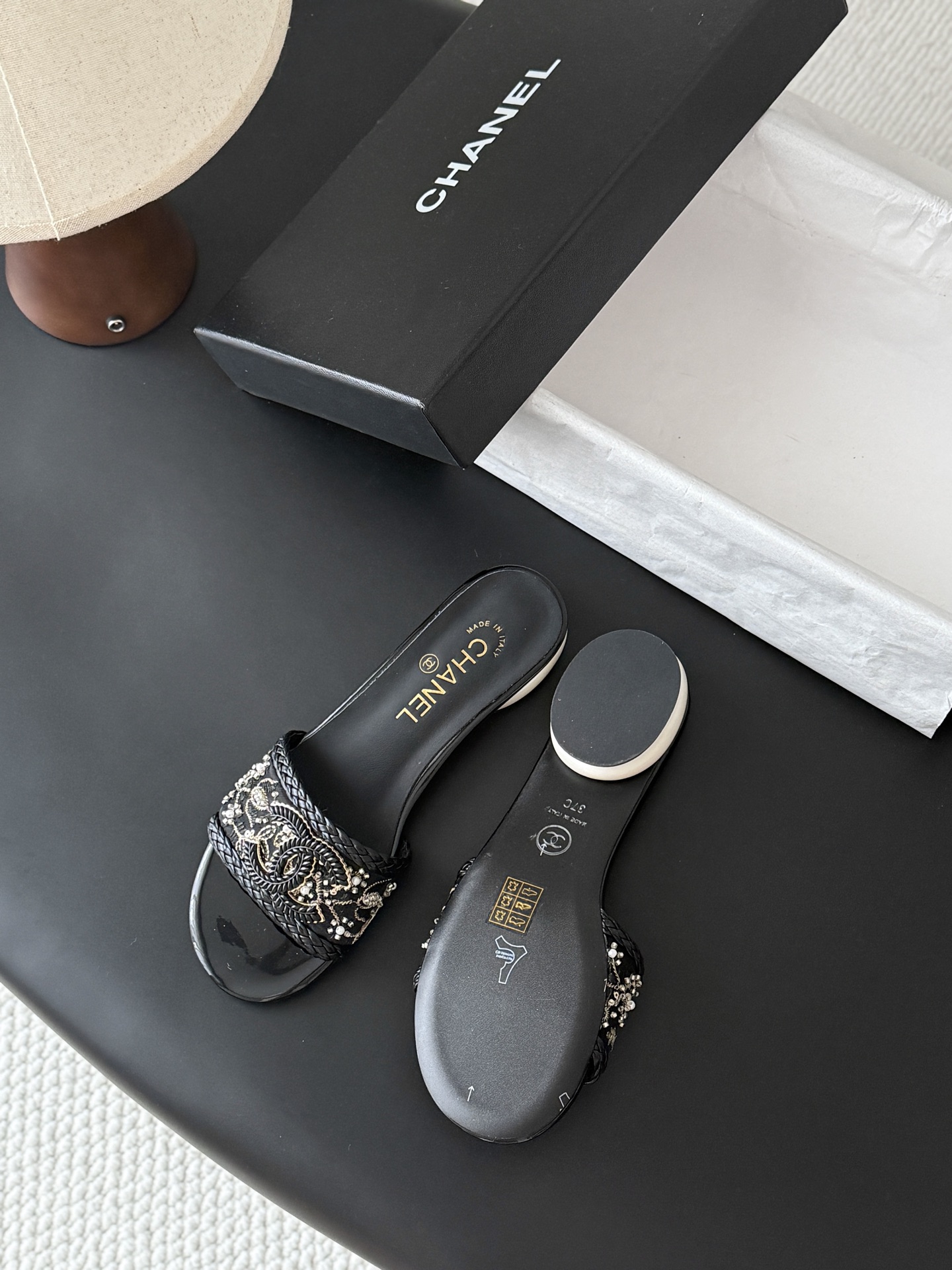 Chanel Slides