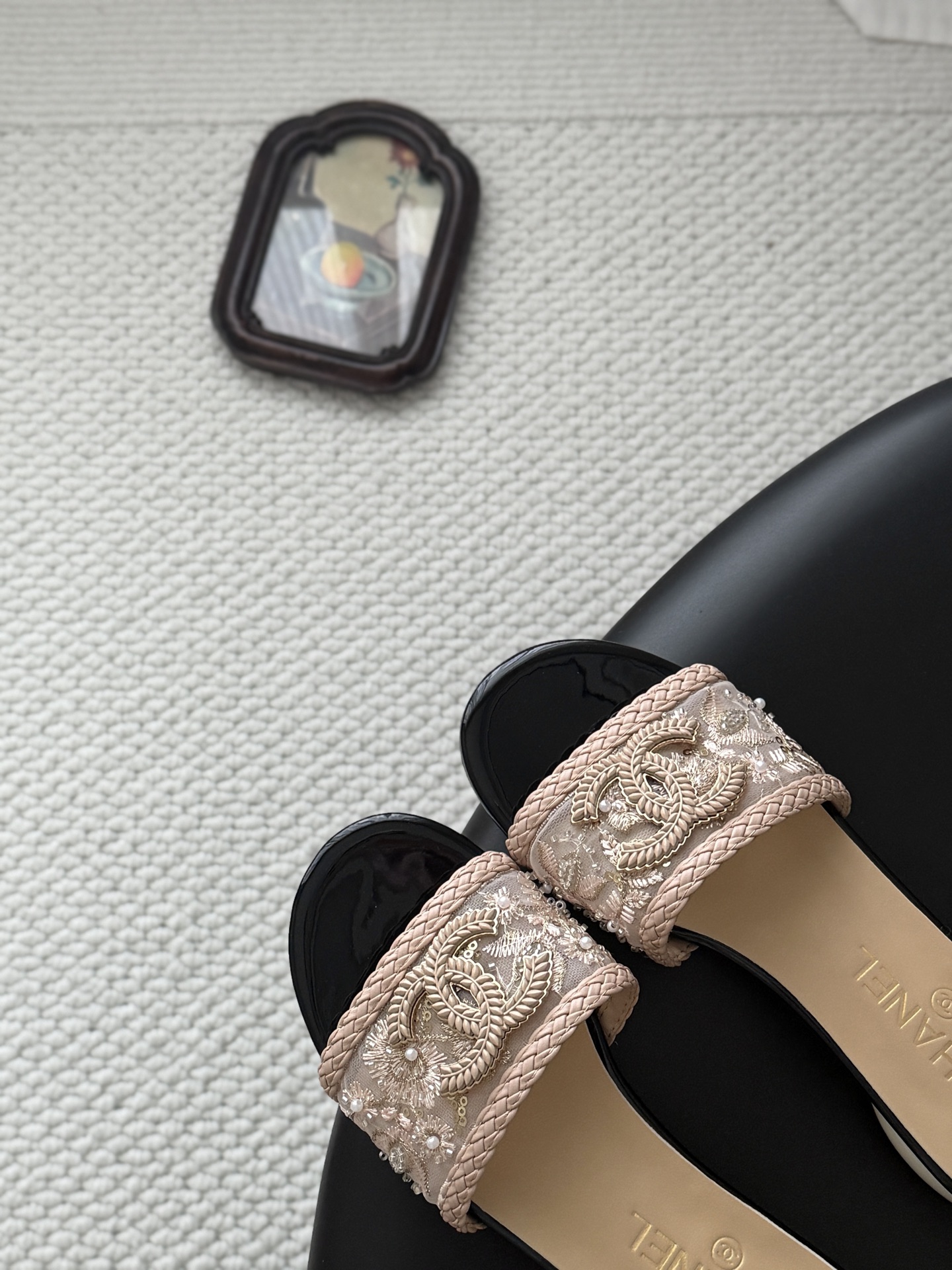 Chanel Slides