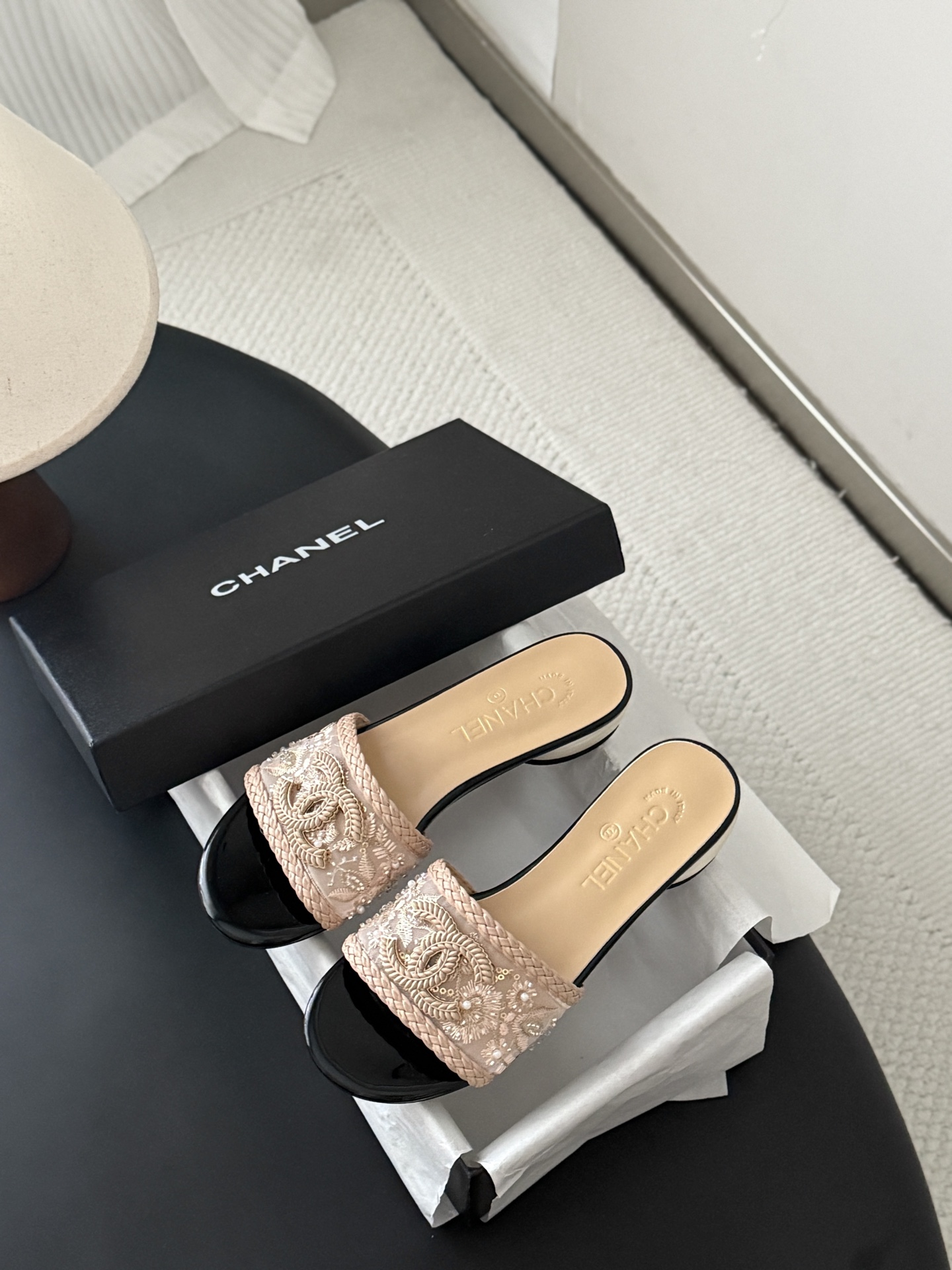 Chanel Slides